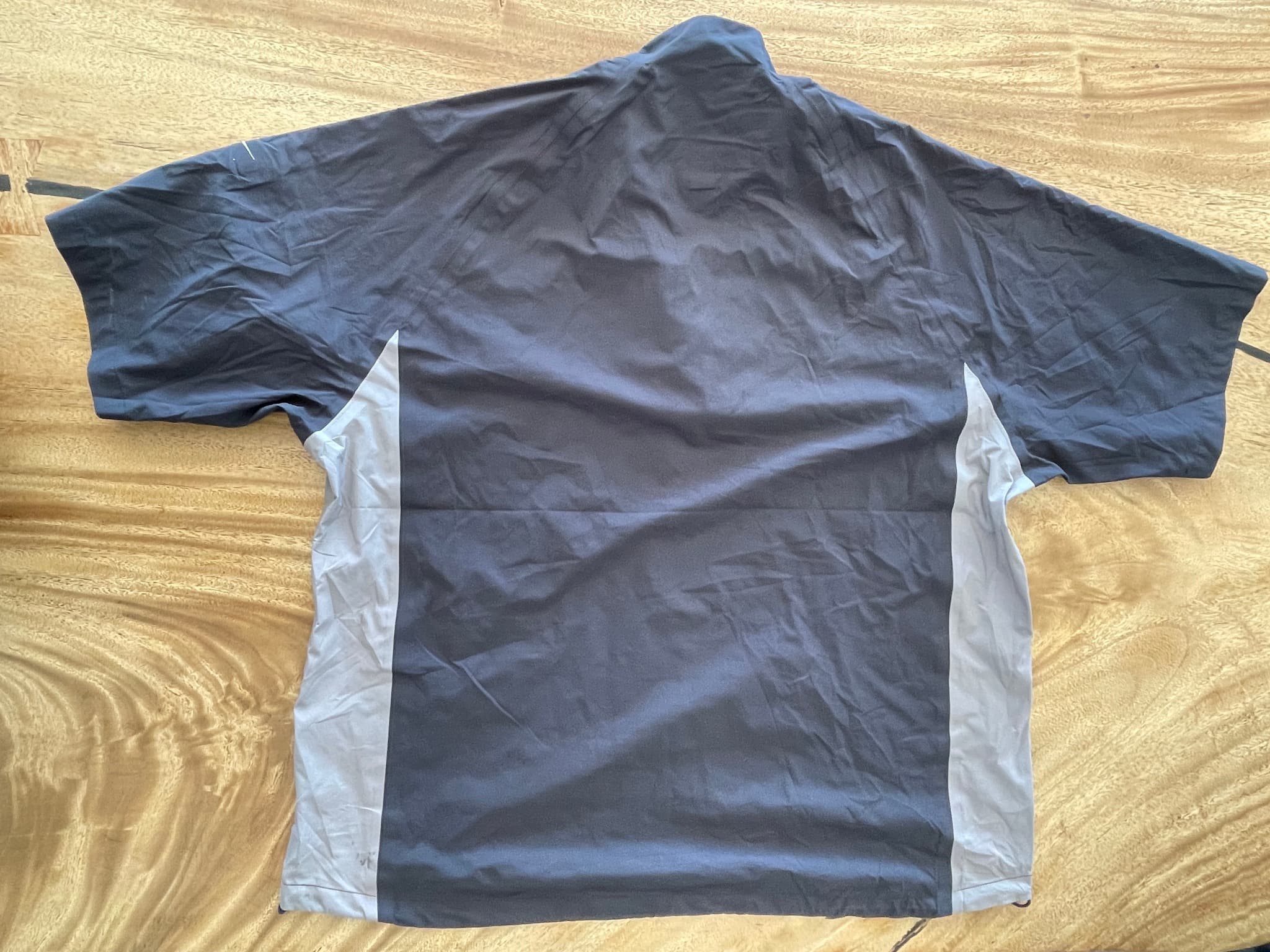 Nike Golf Short Sleeve 1/4 Zip Windbreaker Pullover Dark Grey Men's XXL — photo 8 of 11