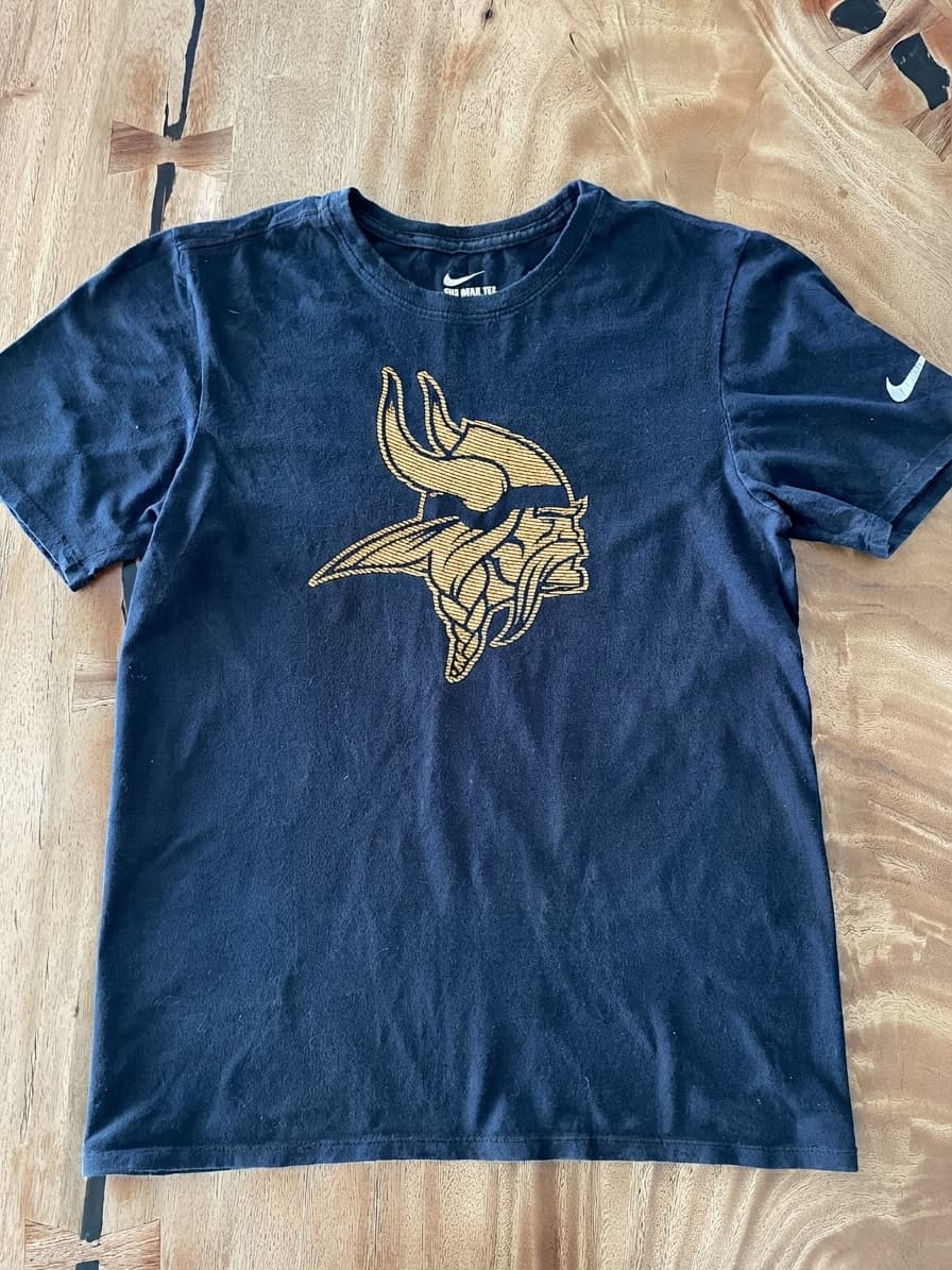 Nike Minnesota Vikings NFL Logo T-Shirt Black Men's S — photo 1 of 7