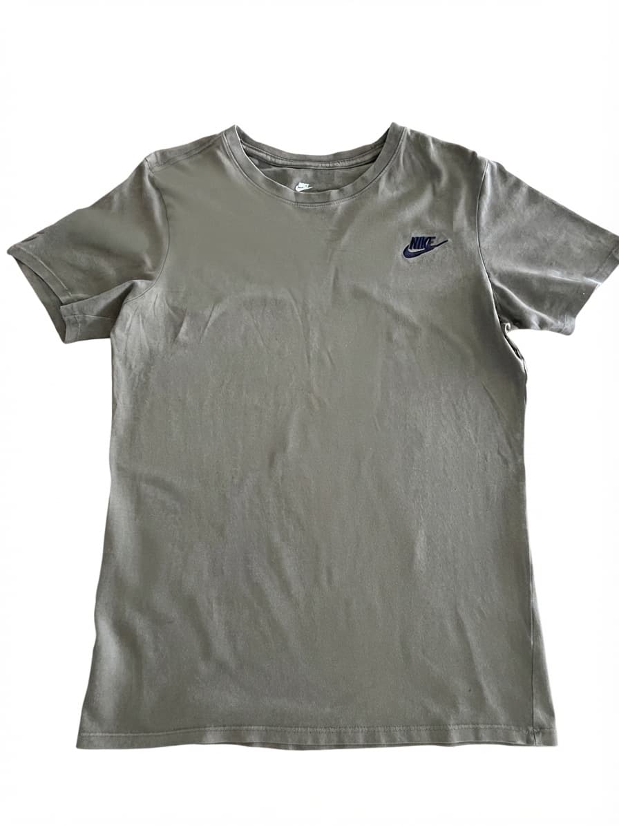 Nike Sportswear Club T-Shirt Embroidered Logo Olive Green Men's S — photo 1 of 8