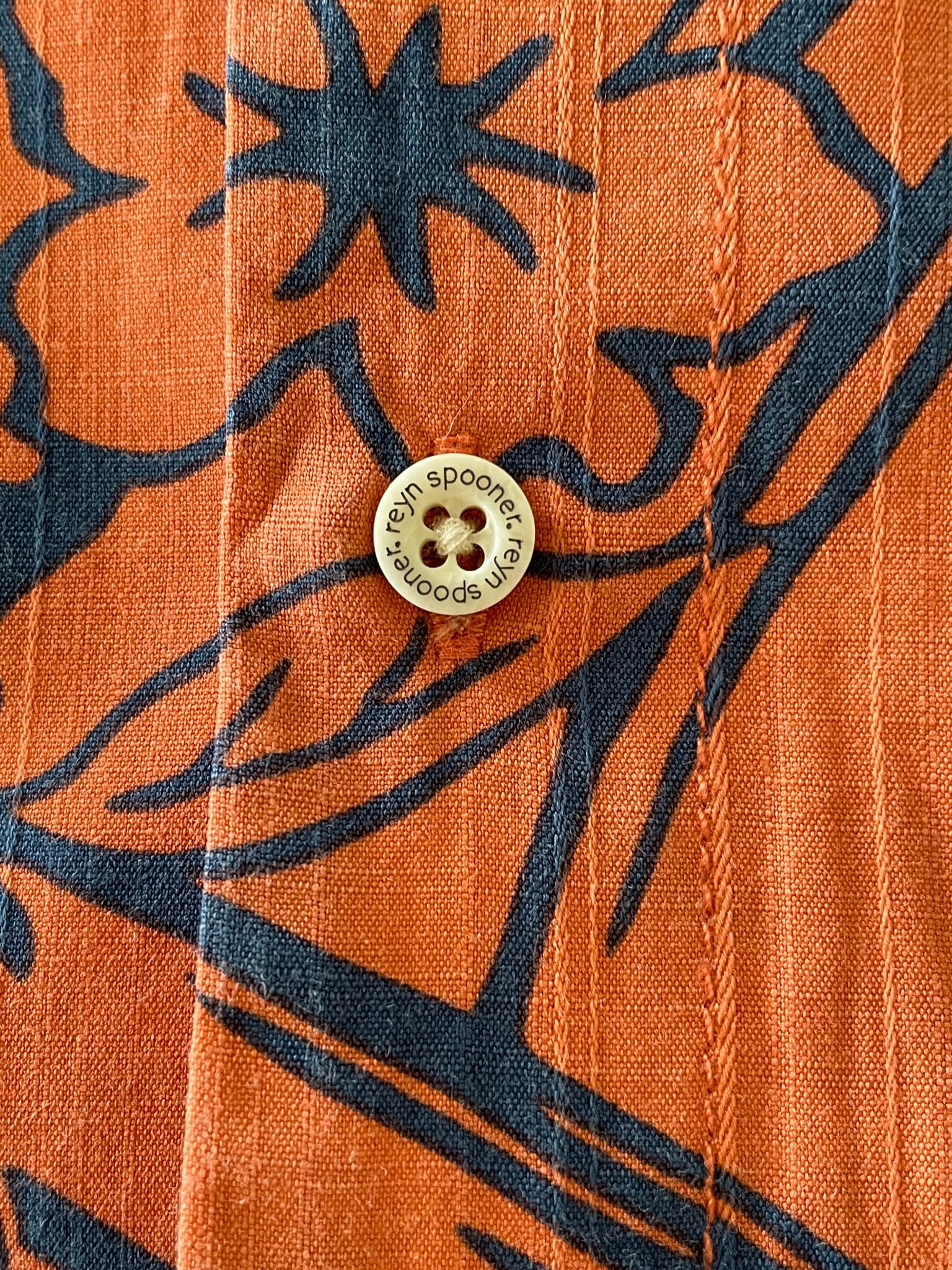 Reyn Spooner Vintage Floral Print Short Sleeve Button-Down Shirt Orange Men's L — photo 4 of 8