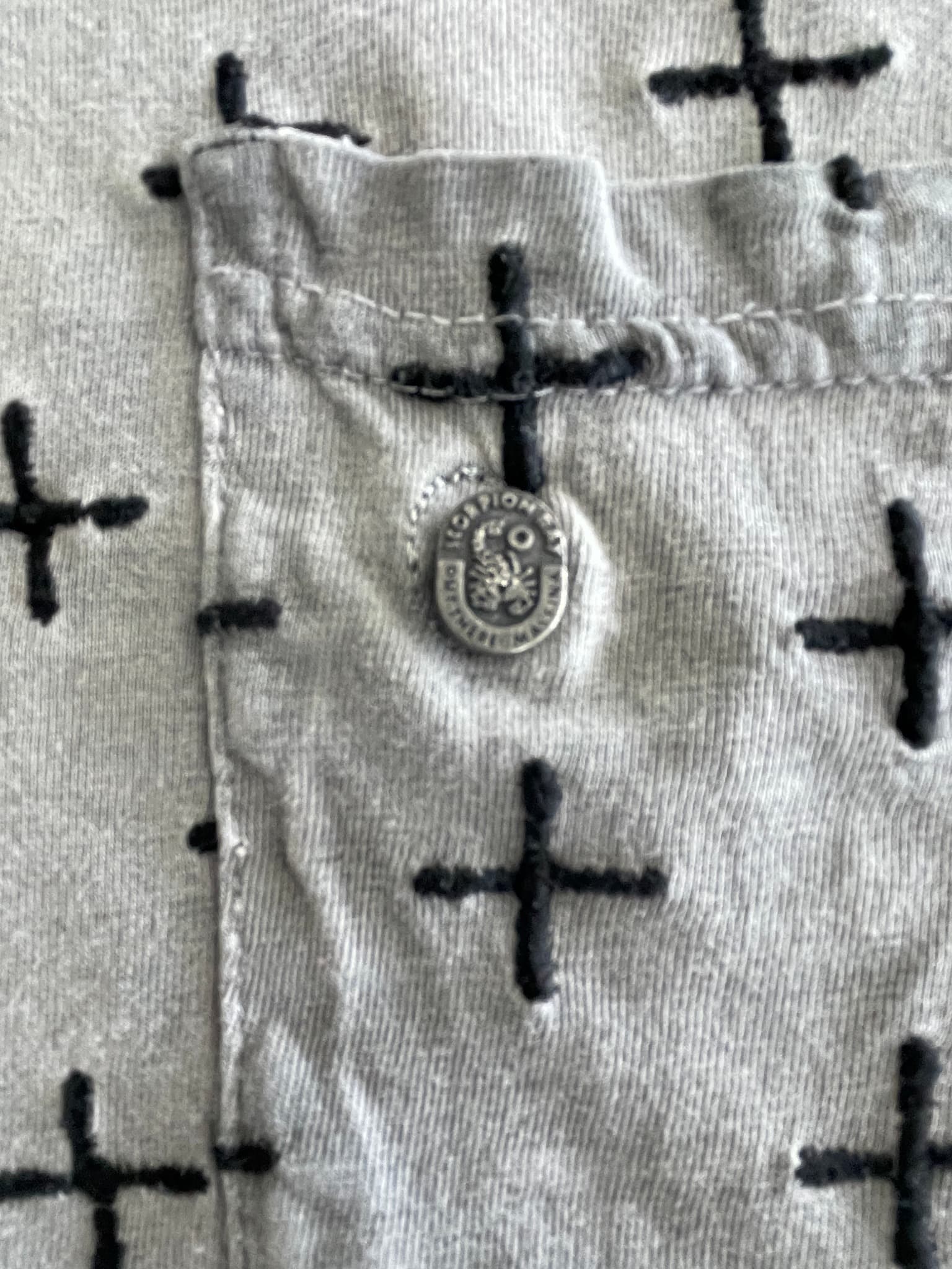 Scorpion Bay T-Shirt Cross Print Pocket Grey Men's L — photo 2 of 8