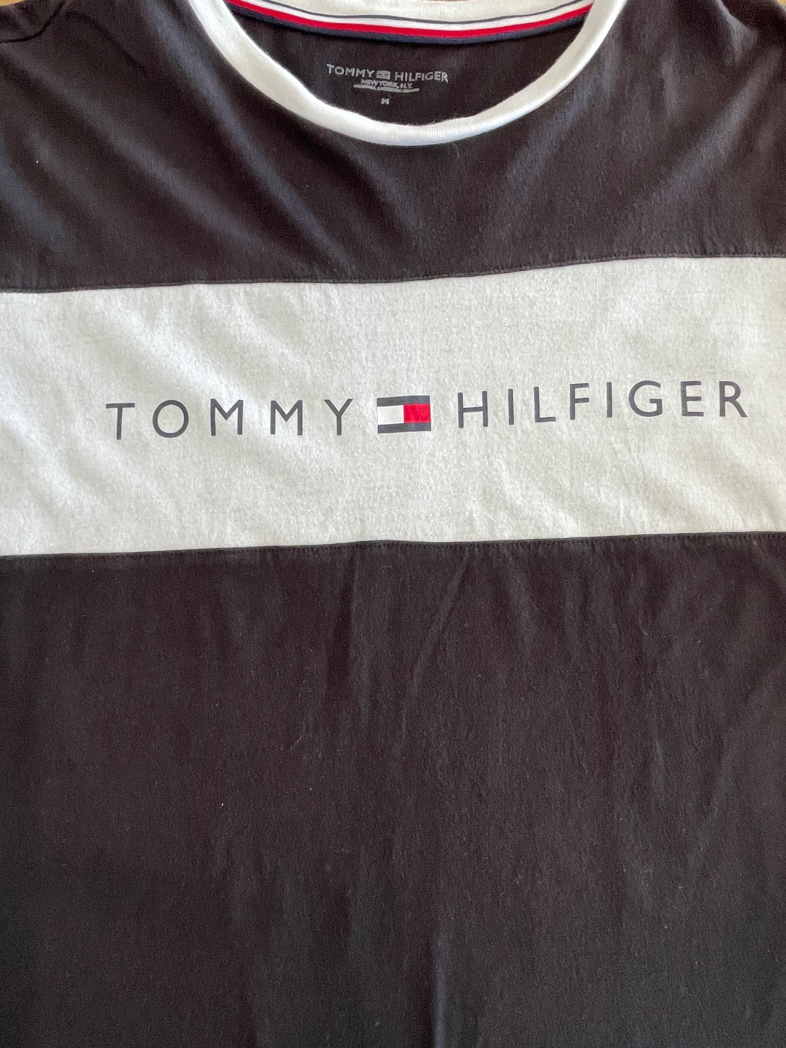 Tommy Hilfiger T-Shirt Logo Chest Stripe Black Men's M — photo 2 of 6