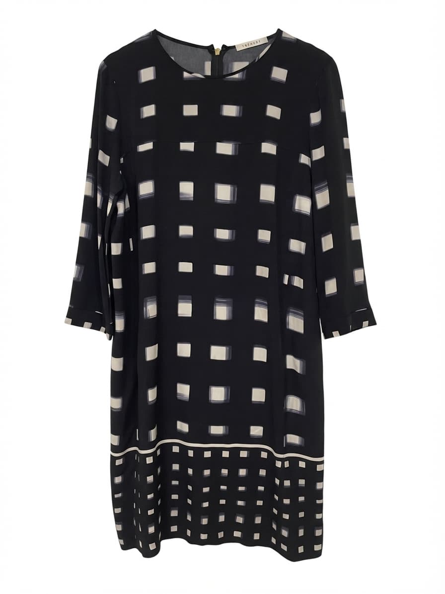 Trenery Black & White Geometric Print Shift Dress Size 10 — photo 1 of 11