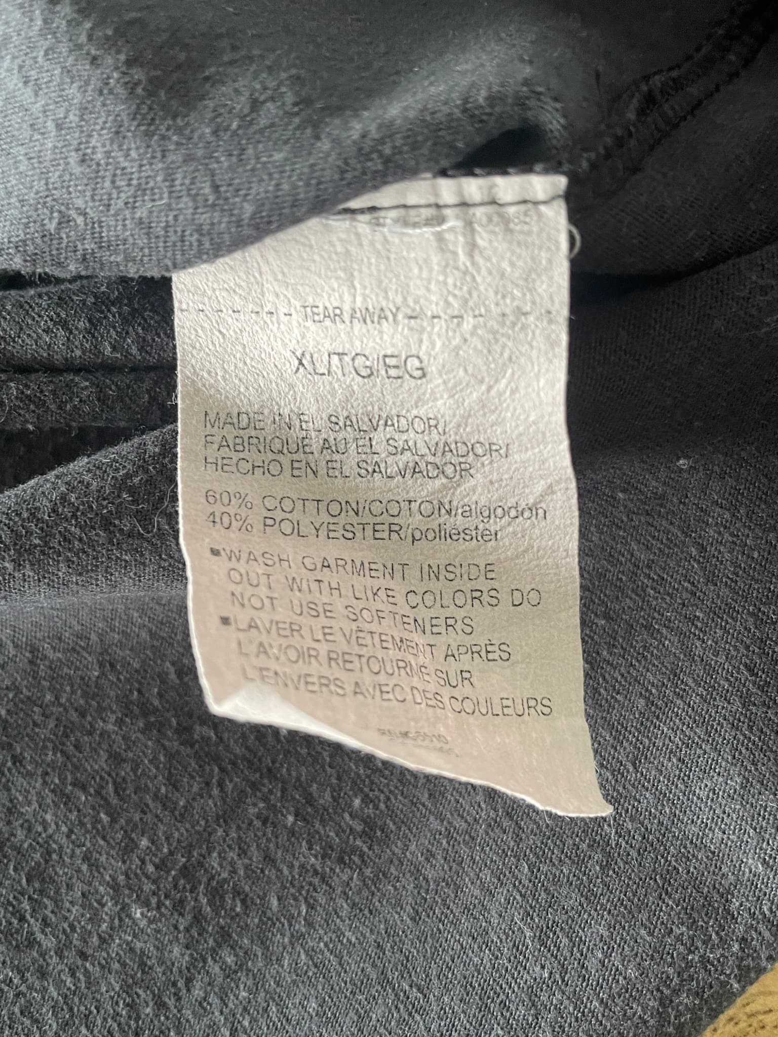 Under Armour Vertical Logo Graphic T-Shirt Black Men's XL — photo 4 of 10