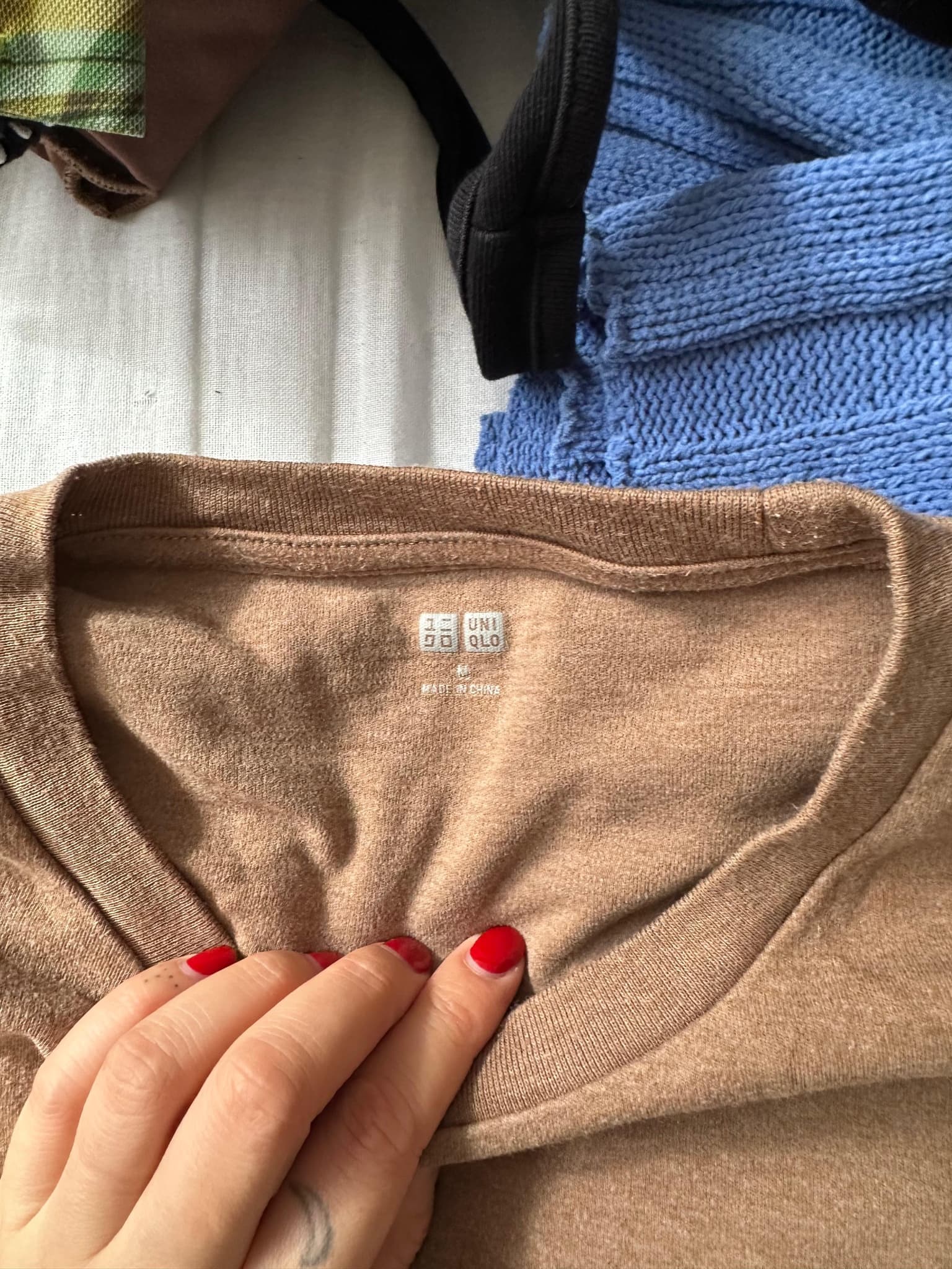 Uniqlo Brown Long Sleeve Crew Neck T-Shirt — photo 2 of 2