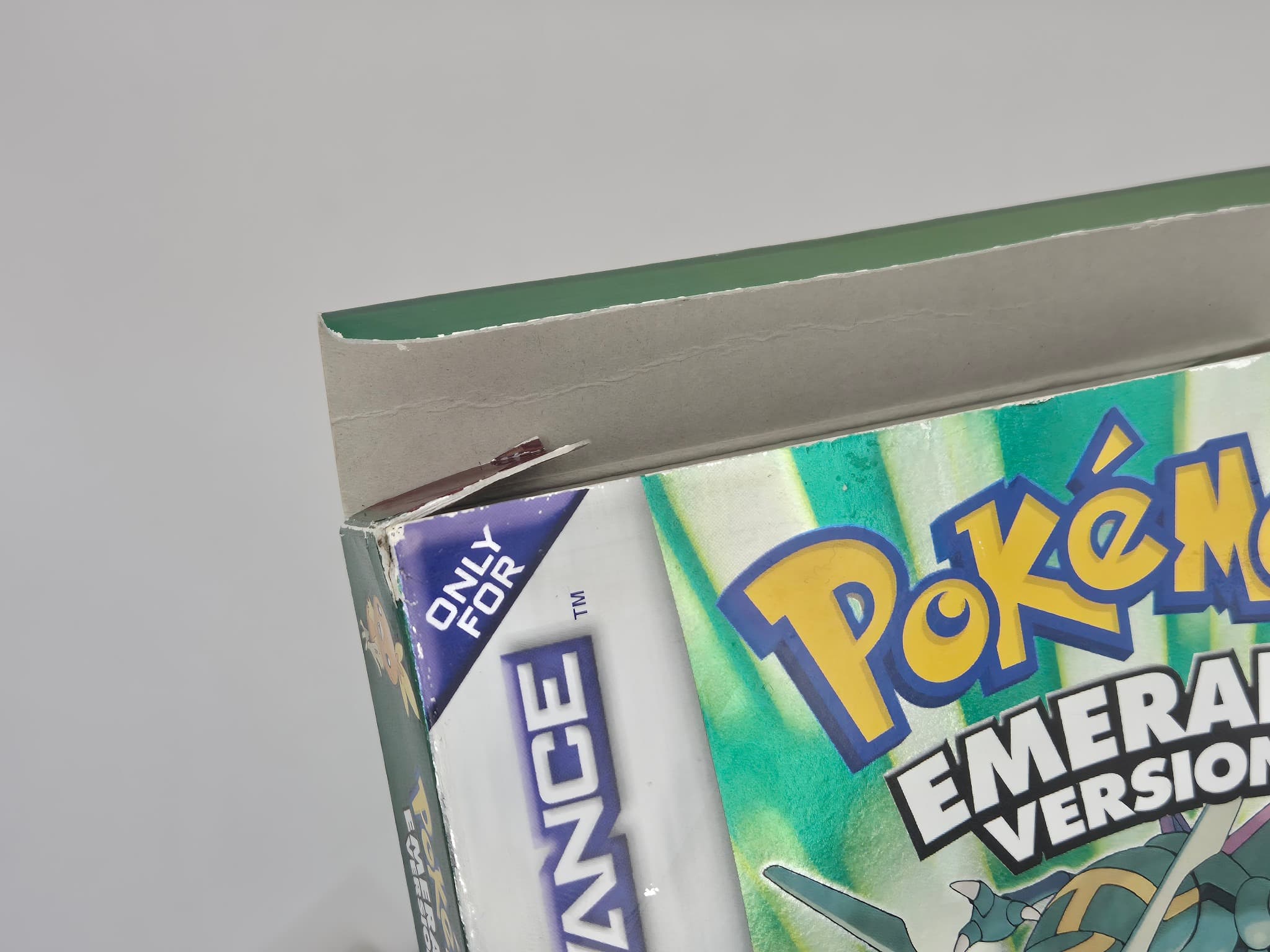 Pokémon Emerald Version (Game Boy Advance, Australian Version) — photo 16 of 21