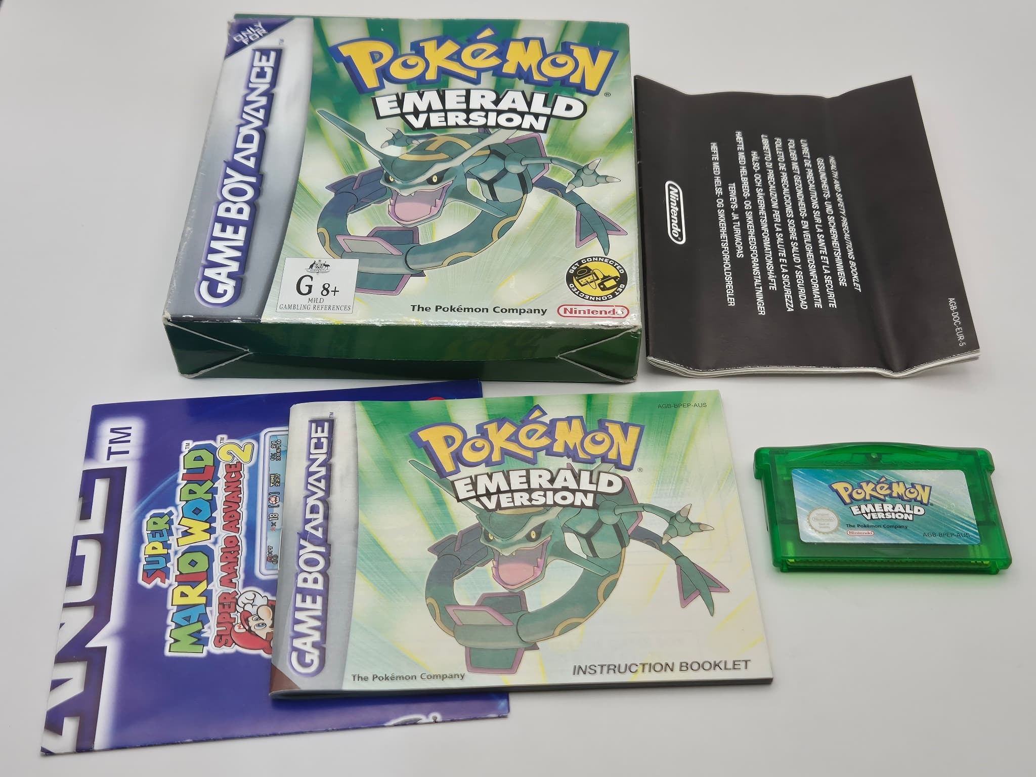 Pokémon Emerald Version (Game Boy Advance, Australian Version) — photo 1 of 21