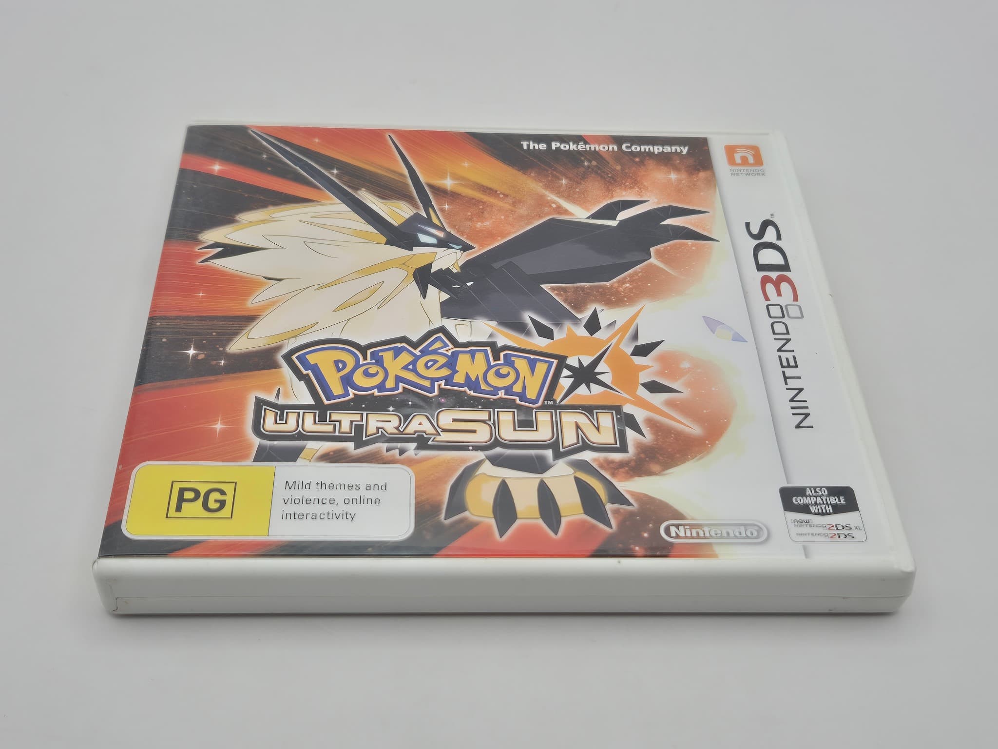 Pokémon Ultra Sun Nintendo 3DS Australian Version — photo 2 of 6