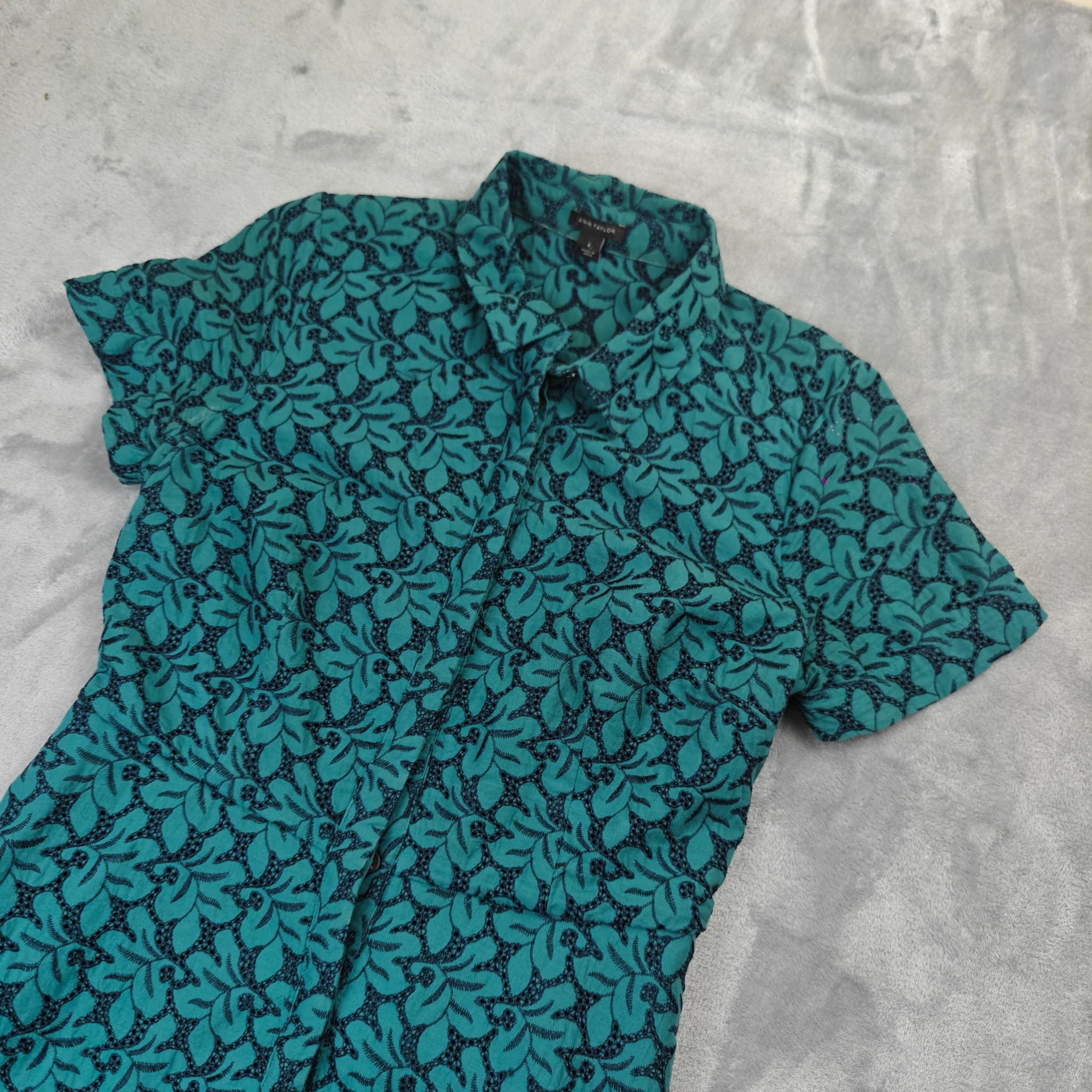 Ann Taylor Leaf Print Shirt Dress Woman's Size 6 Green Black Short Sleeve — photo 2 of 10