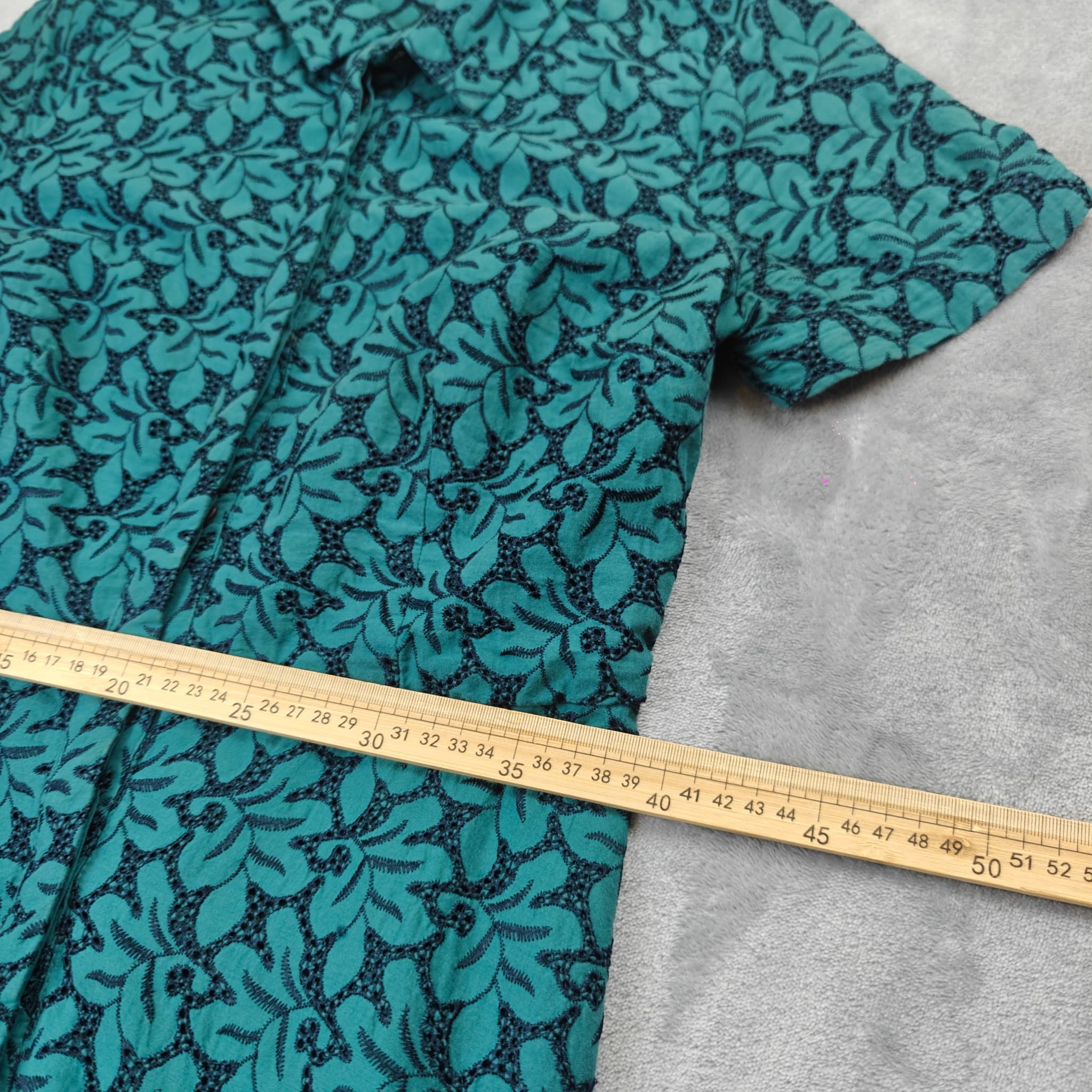 Ann Taylor Leaf Print Shirt Dress Woman's Size 6 Green Black Short Sleeve — photo 5 of 10