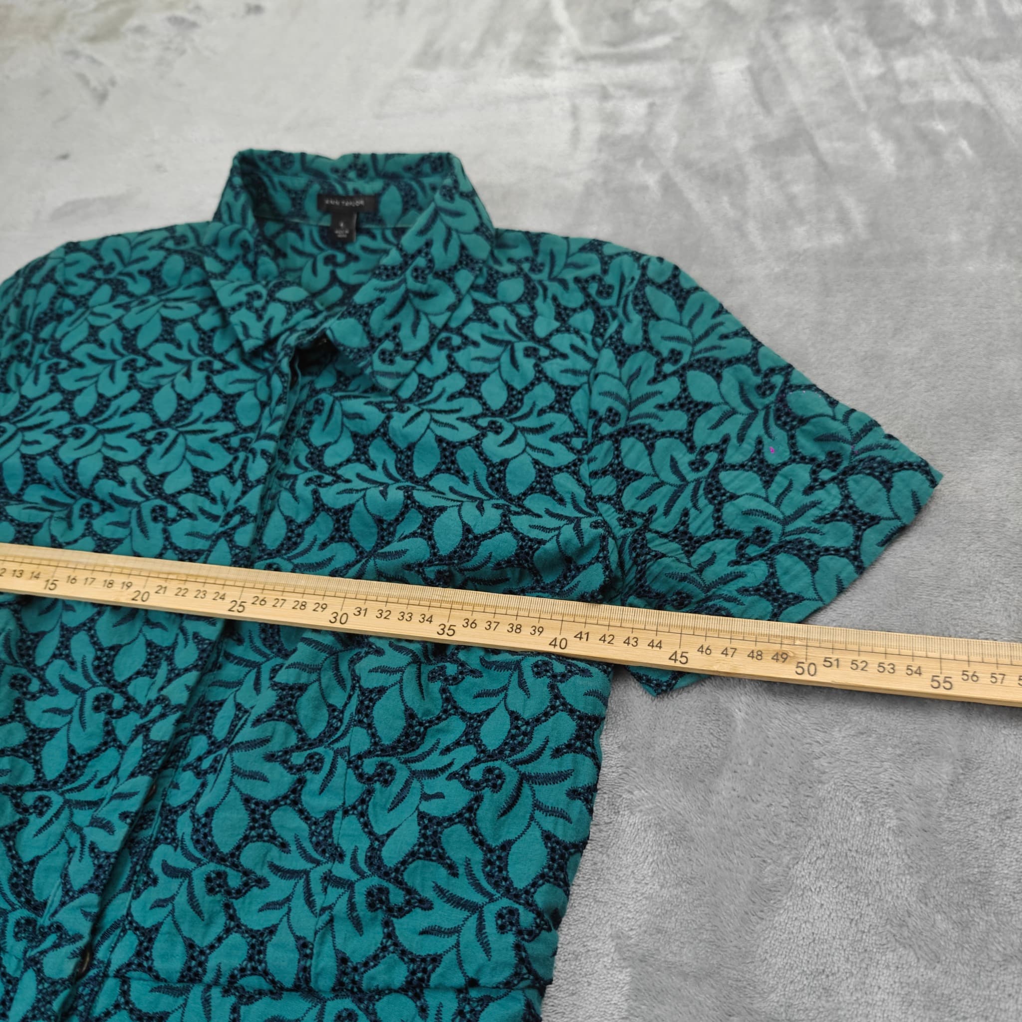 Ann Taylor Leaf Print Shirt Dress Woman's Size 6 Green Black Short Sleeve — photo 6 of 10