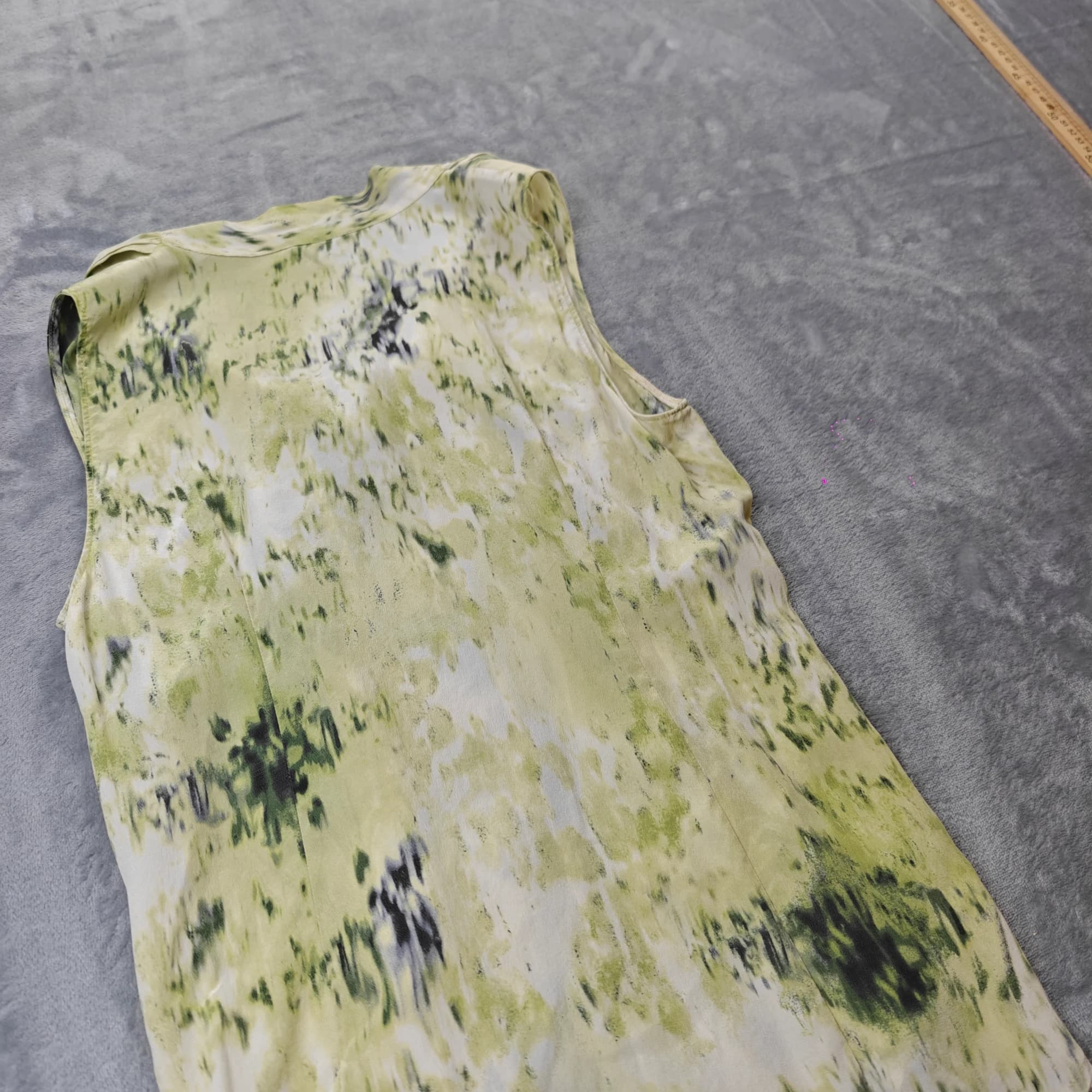 Ann Taylor Sleeveless Silk Tie-Neck Blouse Green Abstract Print — photo 8 of 8