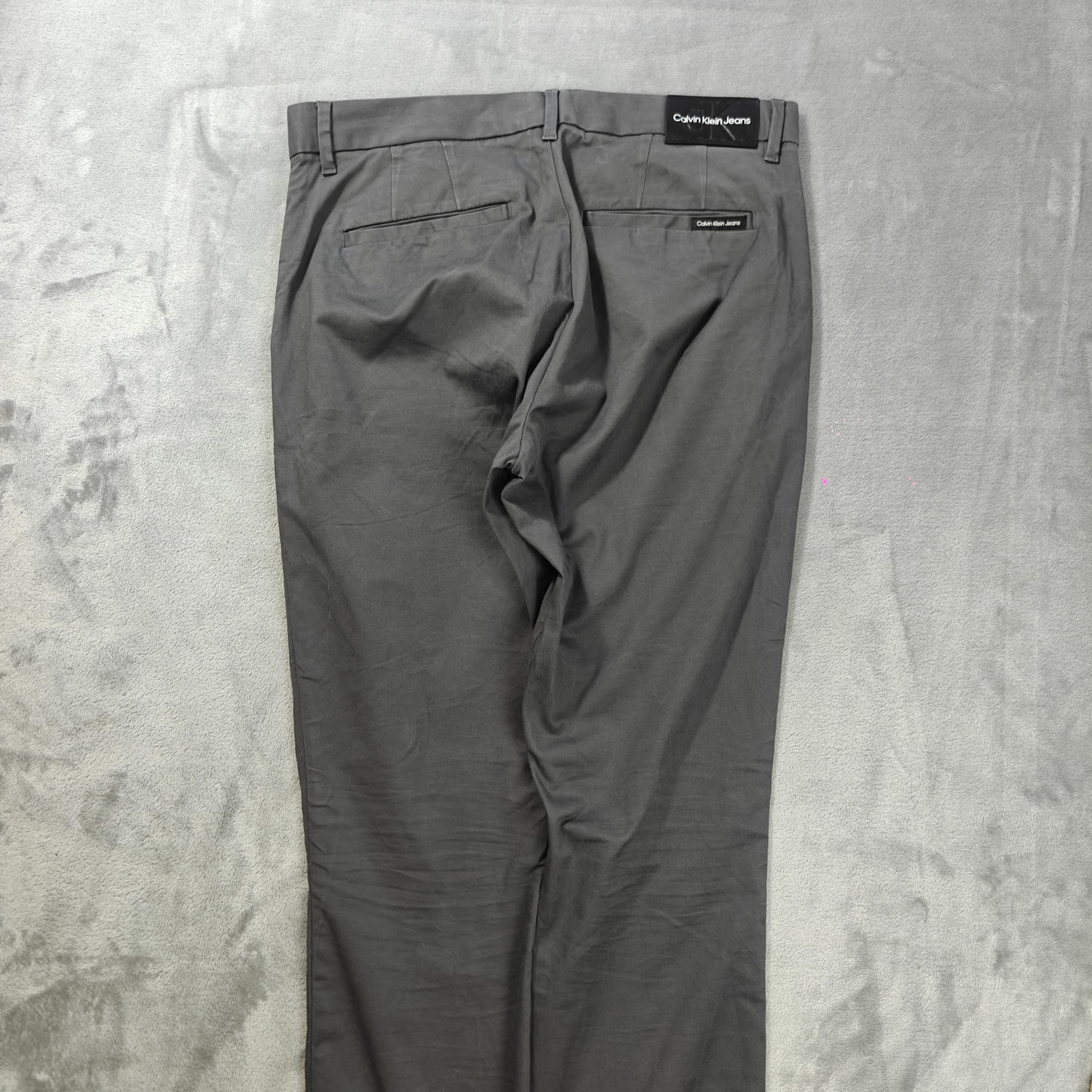 Calvin Klein Jeans Jeans Jeans Men's Slim Fit Chino Pants Grey Size 32 — photo 7 of 7