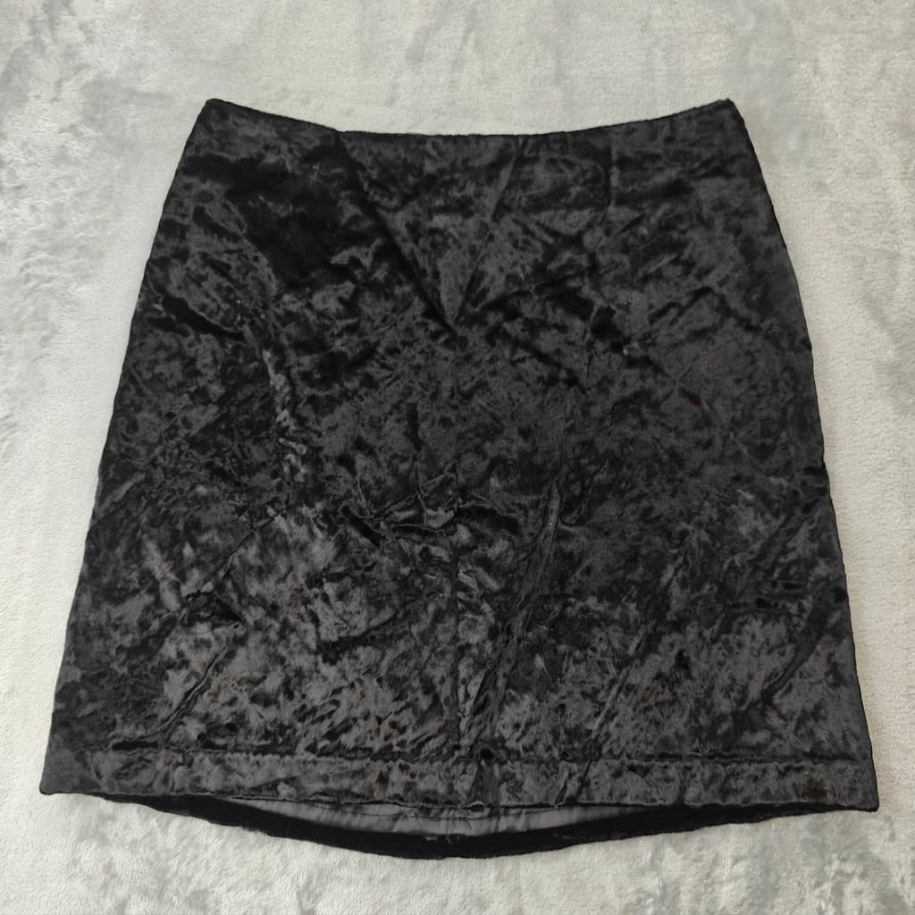 Country Road Black Crushed Velvet Mini Skirt — photo 1 of 6