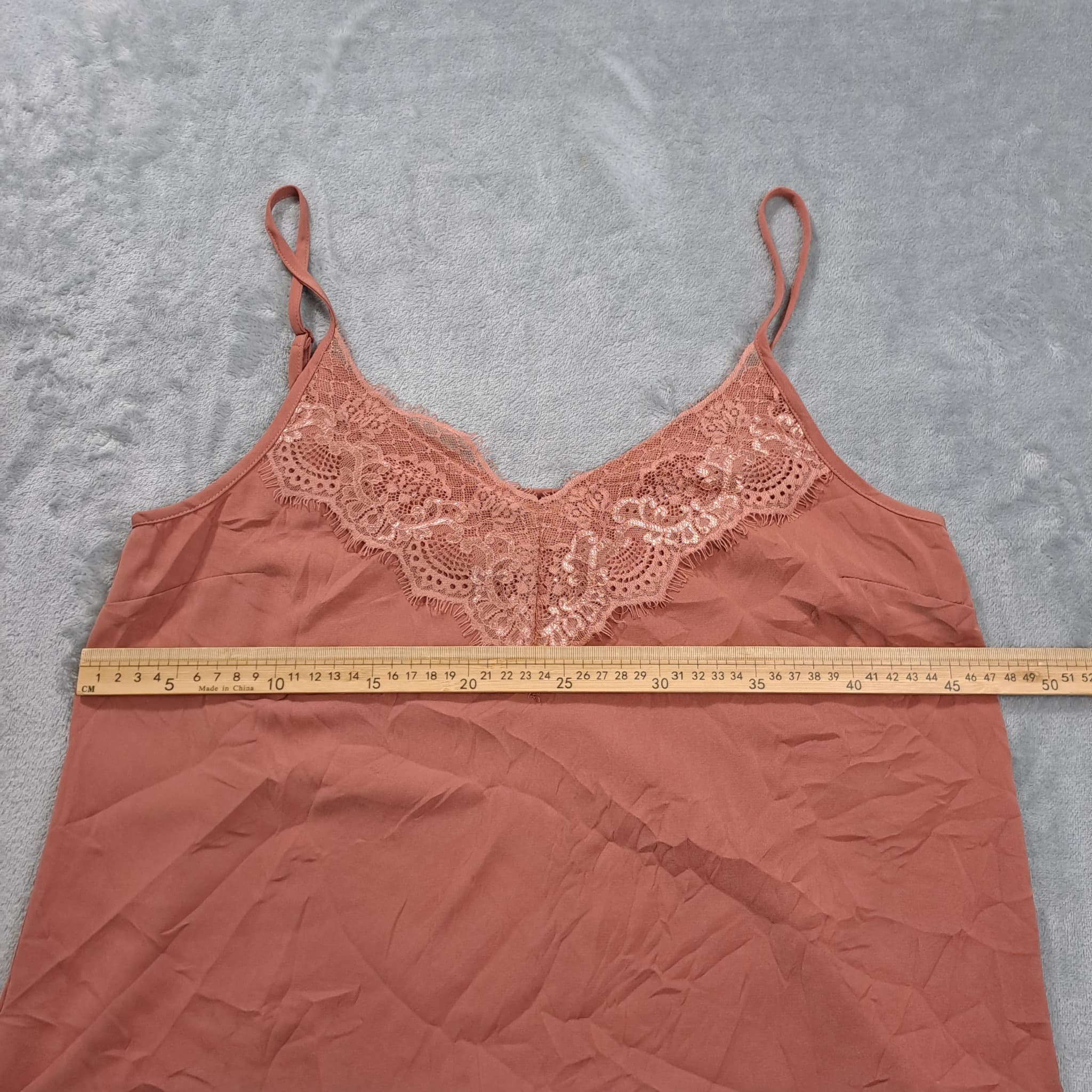 Decjuba Women's Lace Trim Camisole Tank Top Size 10 Dusty Pink Cami — photo 3 of 8