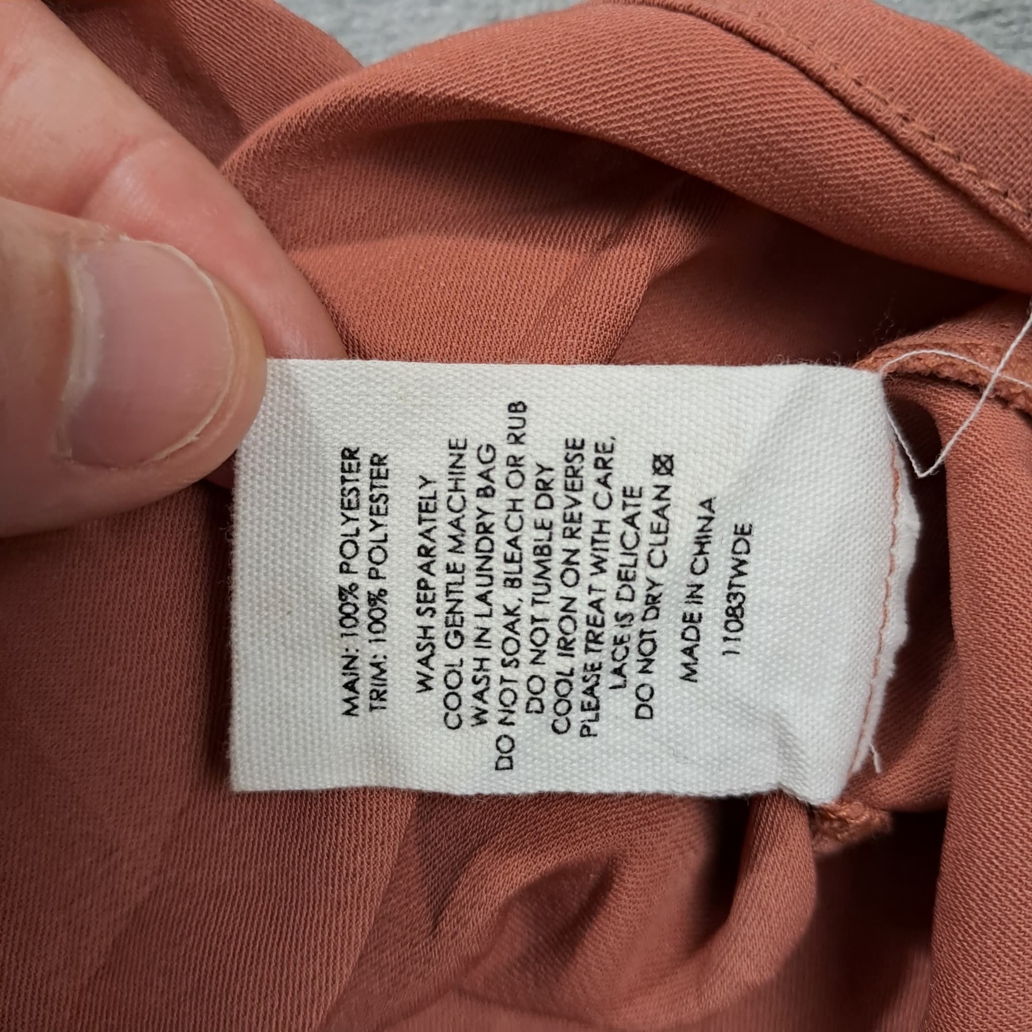 Decjuba Women's Lace Trim Camisole Tank Top Size 10 Dusty Pink Cami — photo 7 of 8