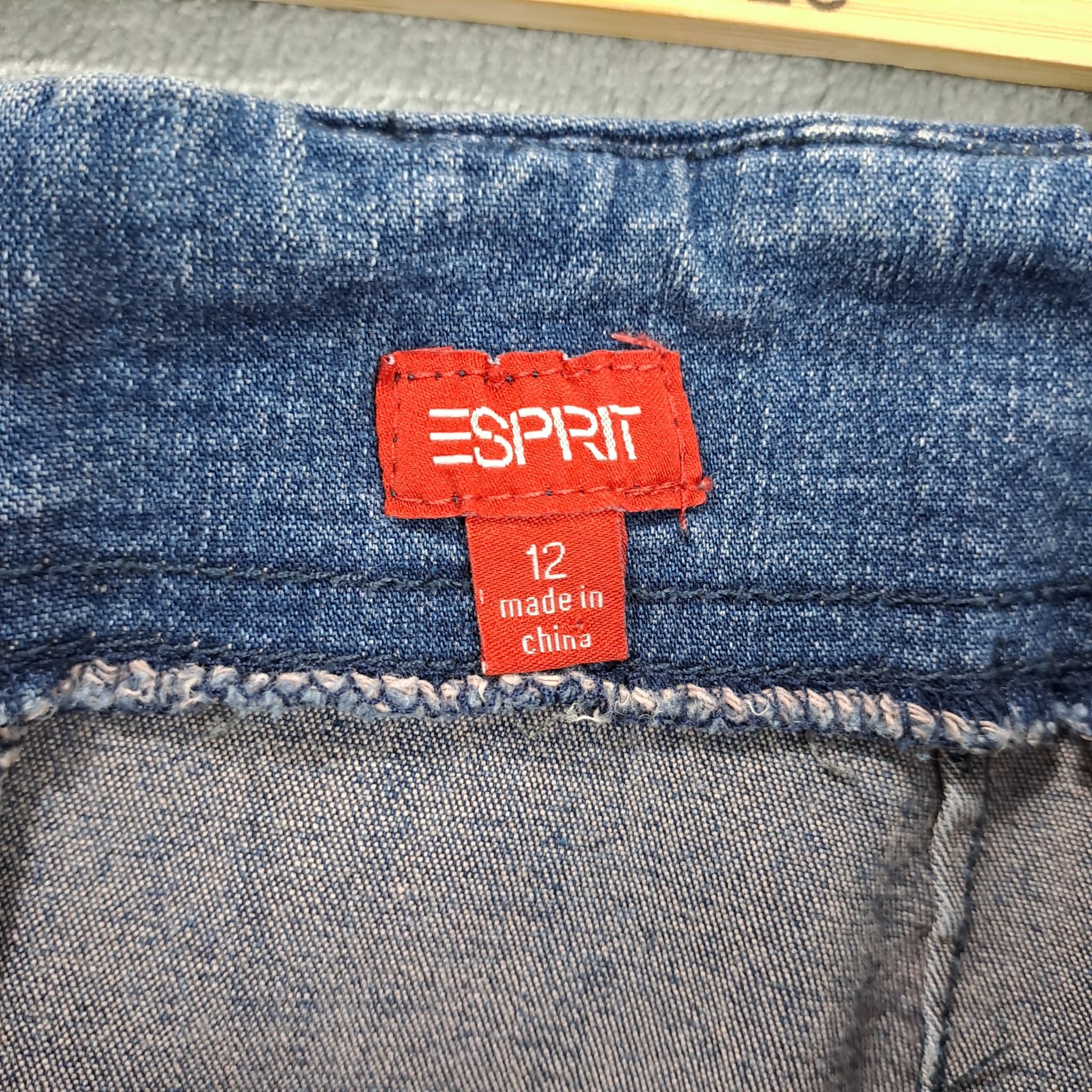 Esprit Women's Denim Midi Skirt Size 12 Blue Contrast Stitch Detail — photo 3 of 6