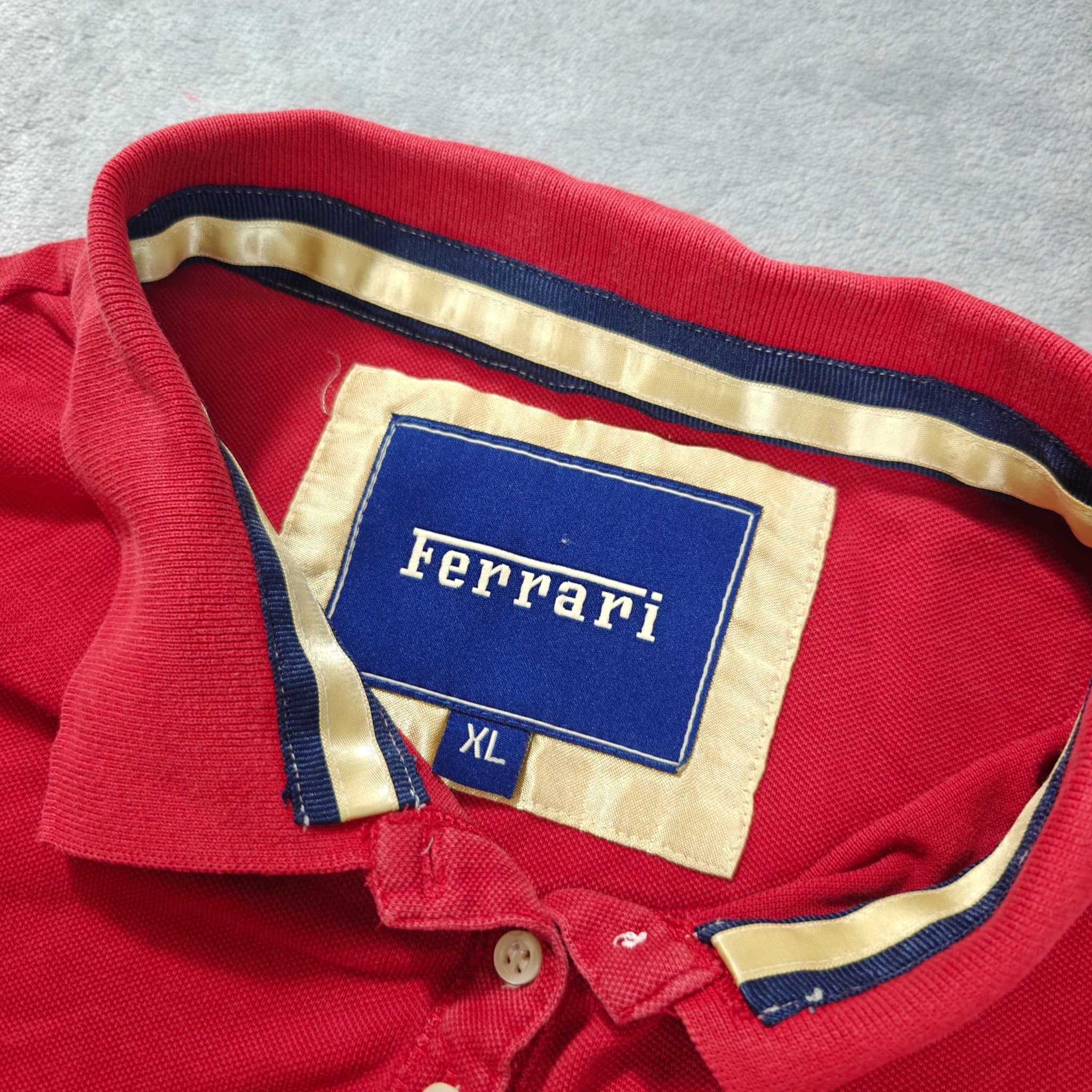 Ferrari Women's Red Polo Shirt Size XL Prancing Horse Logo — photo 2 of 6