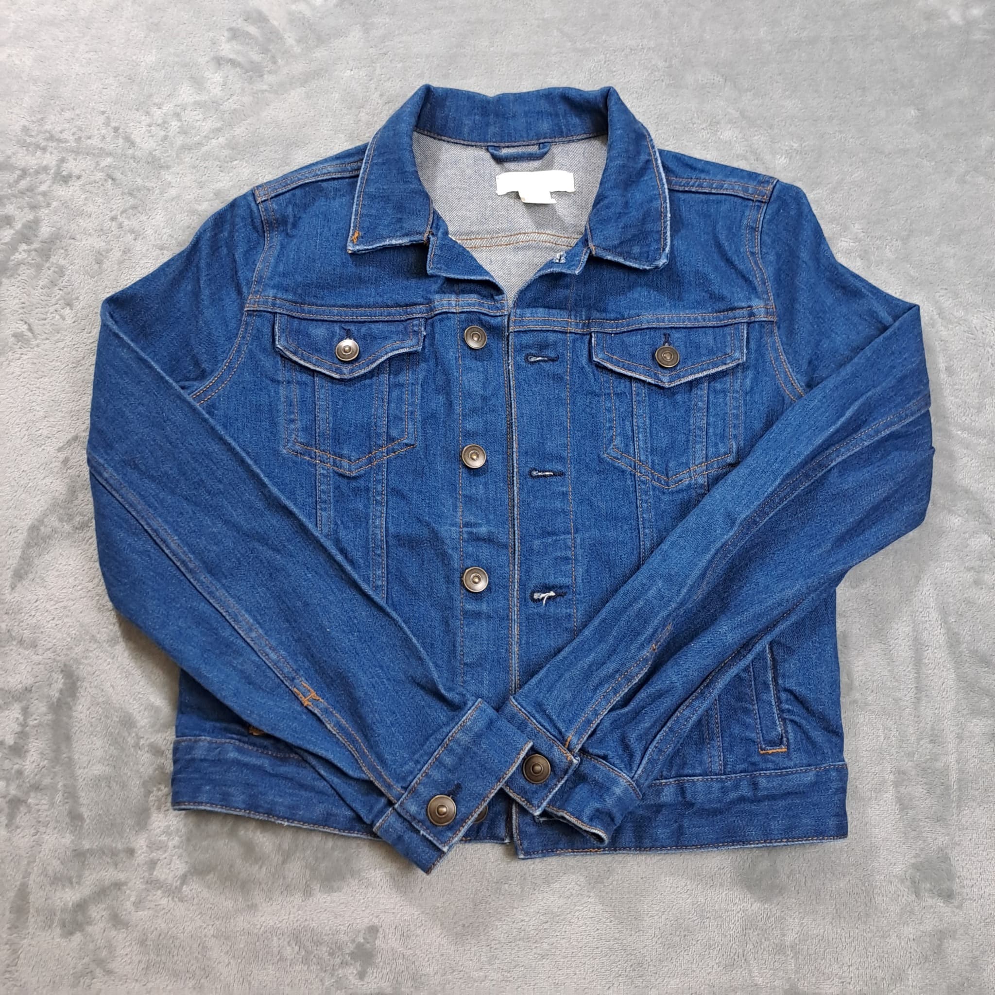 H&M Women's Blue Denim Jacket Size 4 — photo 1 of 6