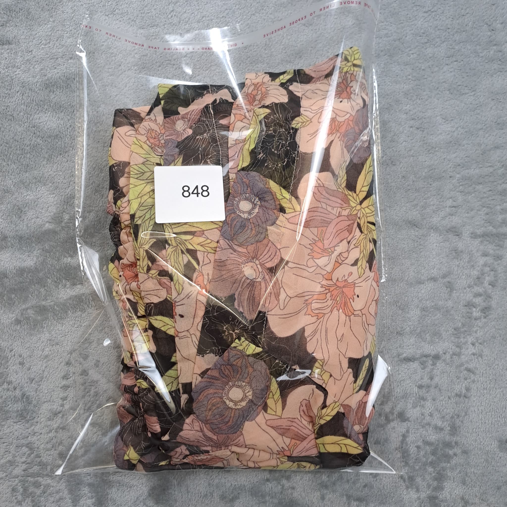 Holmes & Fallon Floral Chiffon Ruffle Dress Women's Size M — photo 6 of 6