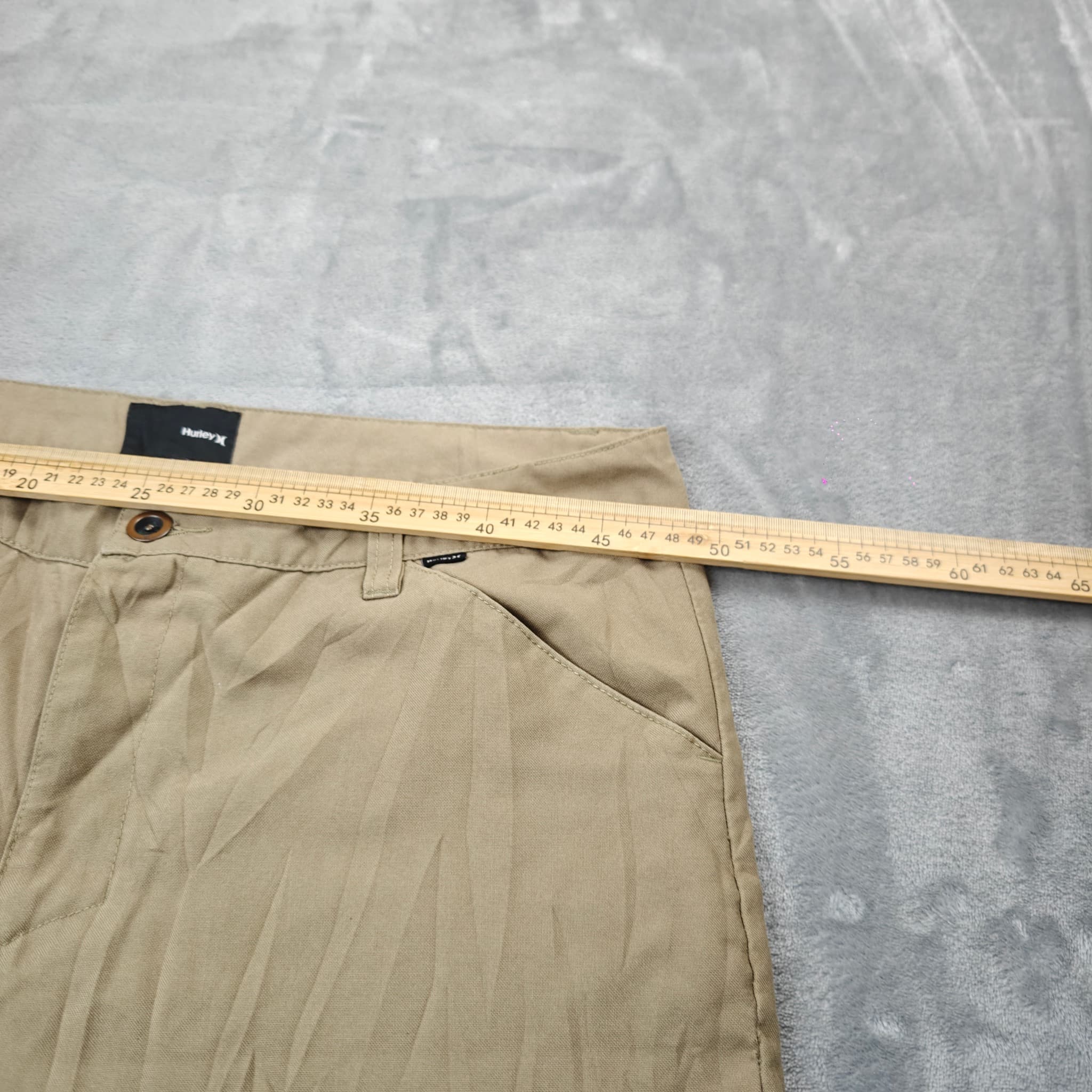 Hurley Men's Khaki Chino Walkshorts - Size 36 — photo 4 of 7
