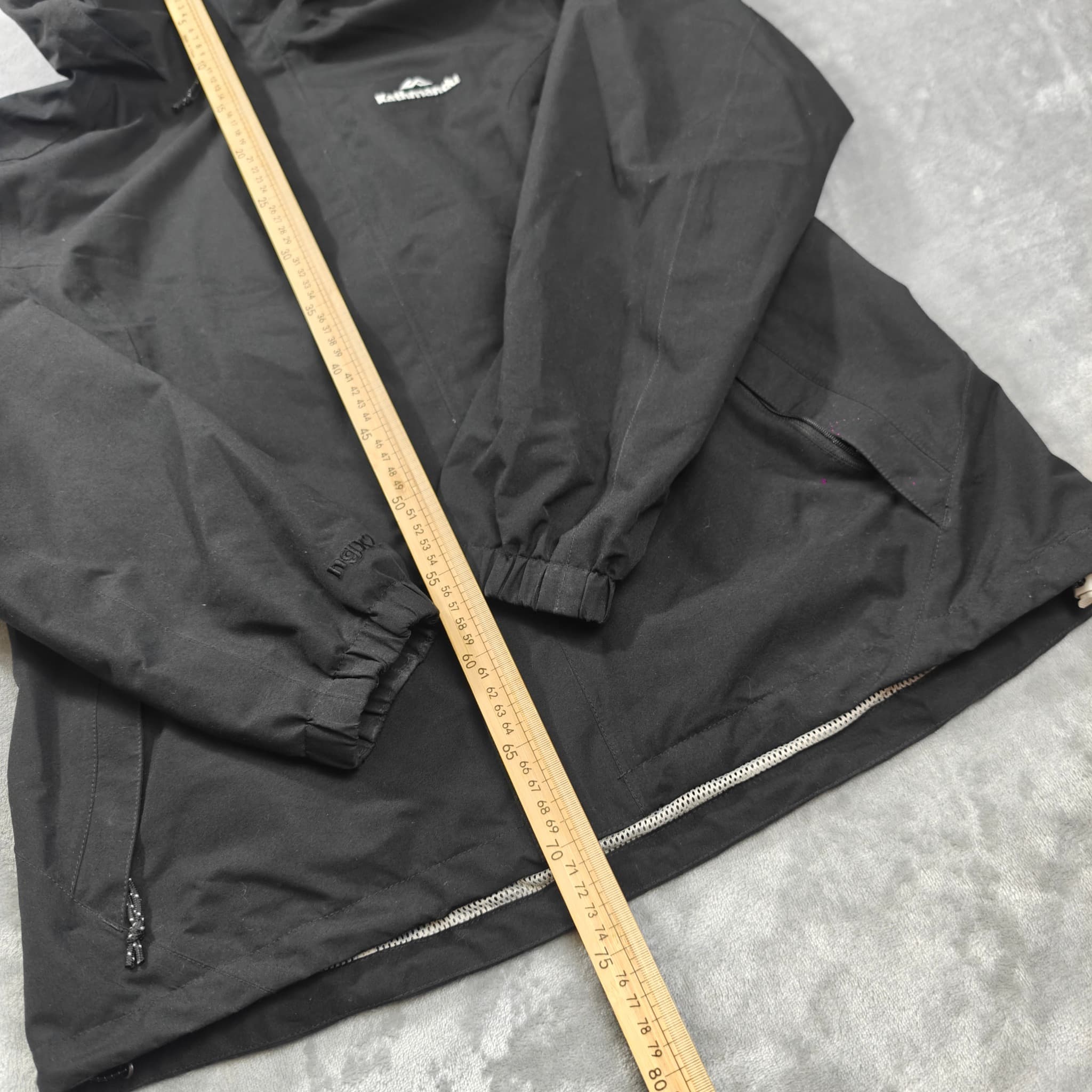 Kathmandu ngx2 Waterproof Rain Jacket Women's Size 14 Black Hooded — photo 4 of 7