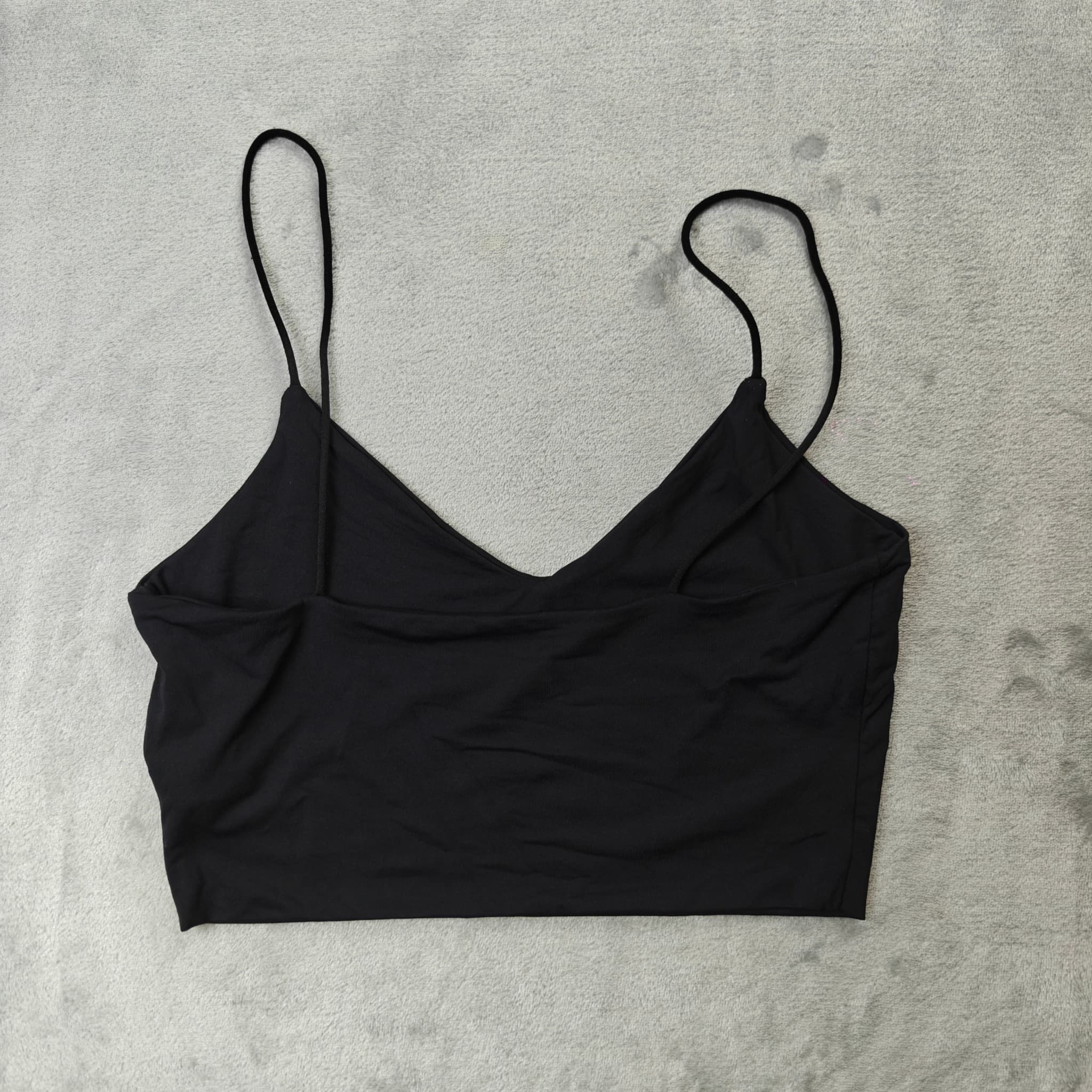 Kookai Spaghetti Strap V-Neck Crop Top Woman's Size 10 Black — photo 6 of 6