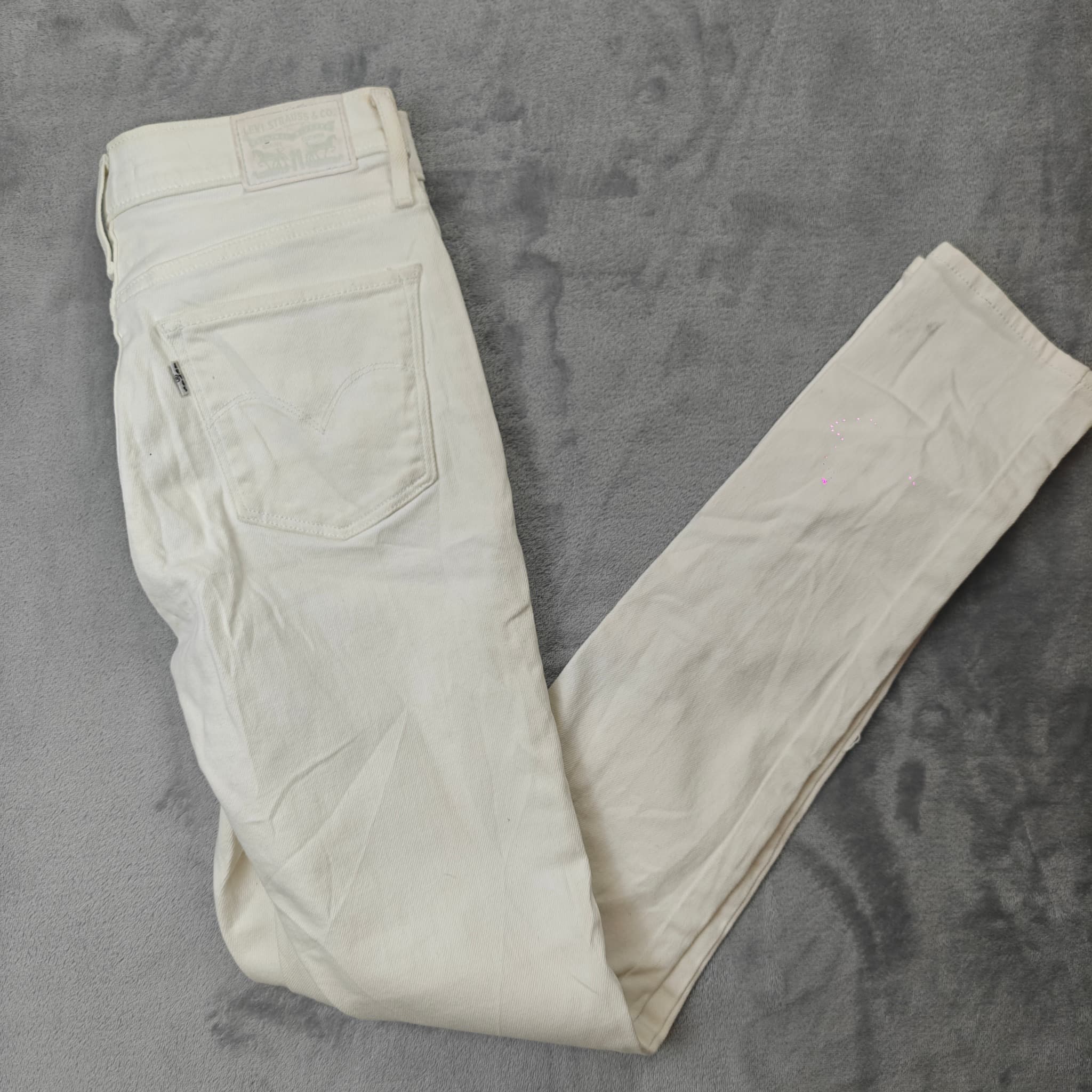 Levi's 311 Shaping Skinny Jeans - White Stretch Denim Women's Size 27 — photo 2 of 9