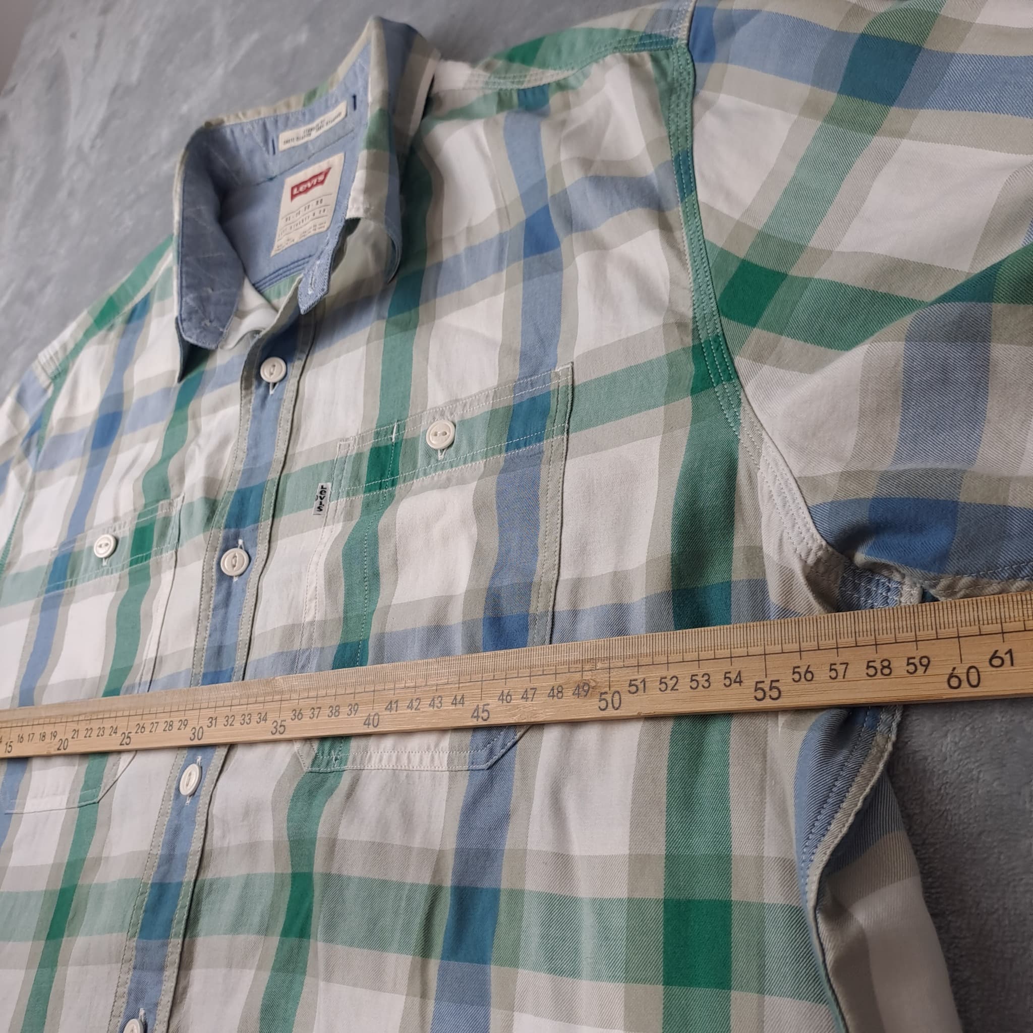 Levi's Men's Short Sleeve Plaid Button Down Shirt Green Blue XL — photo 7 of 8