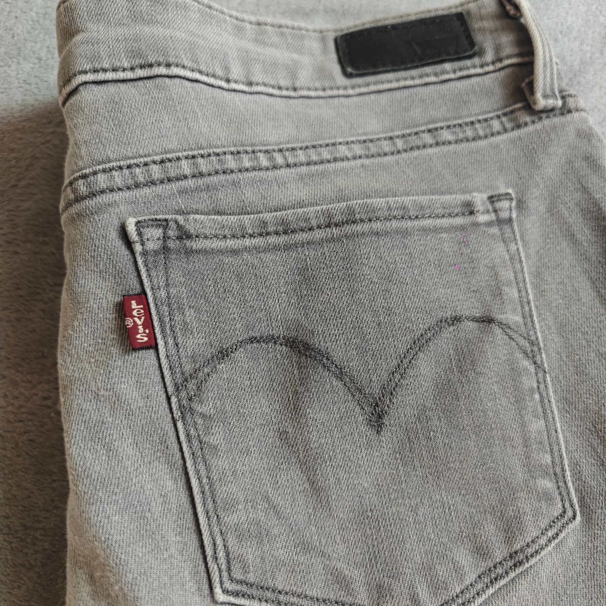 Levi's Women's Demi Curve Modern Rise Skinny Jeans Grey Size 31 — photo 2 of 8