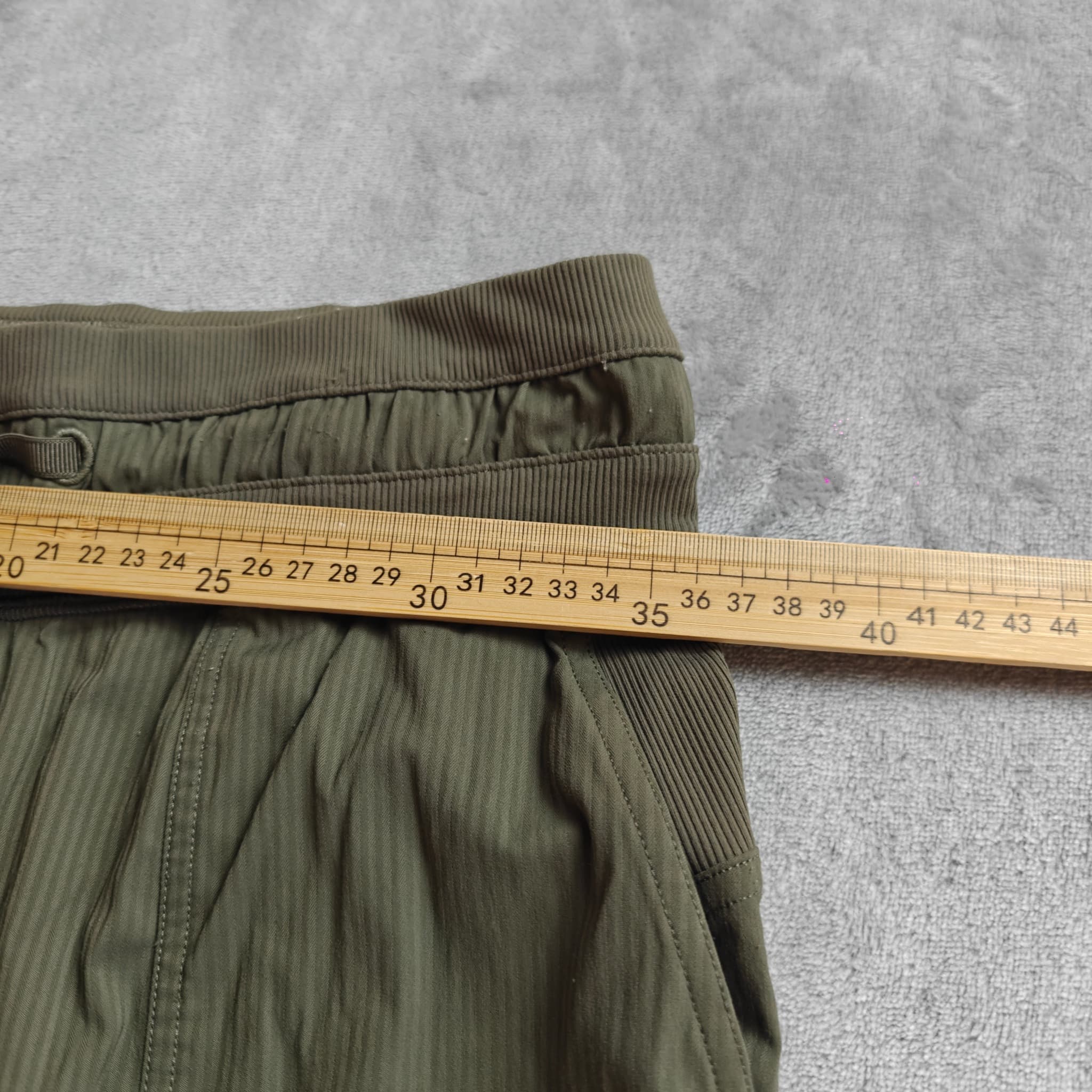 Lululemon Dance Studio Jogger Women's Size 4 Dark Olive Green Pants — photo 4 of 7