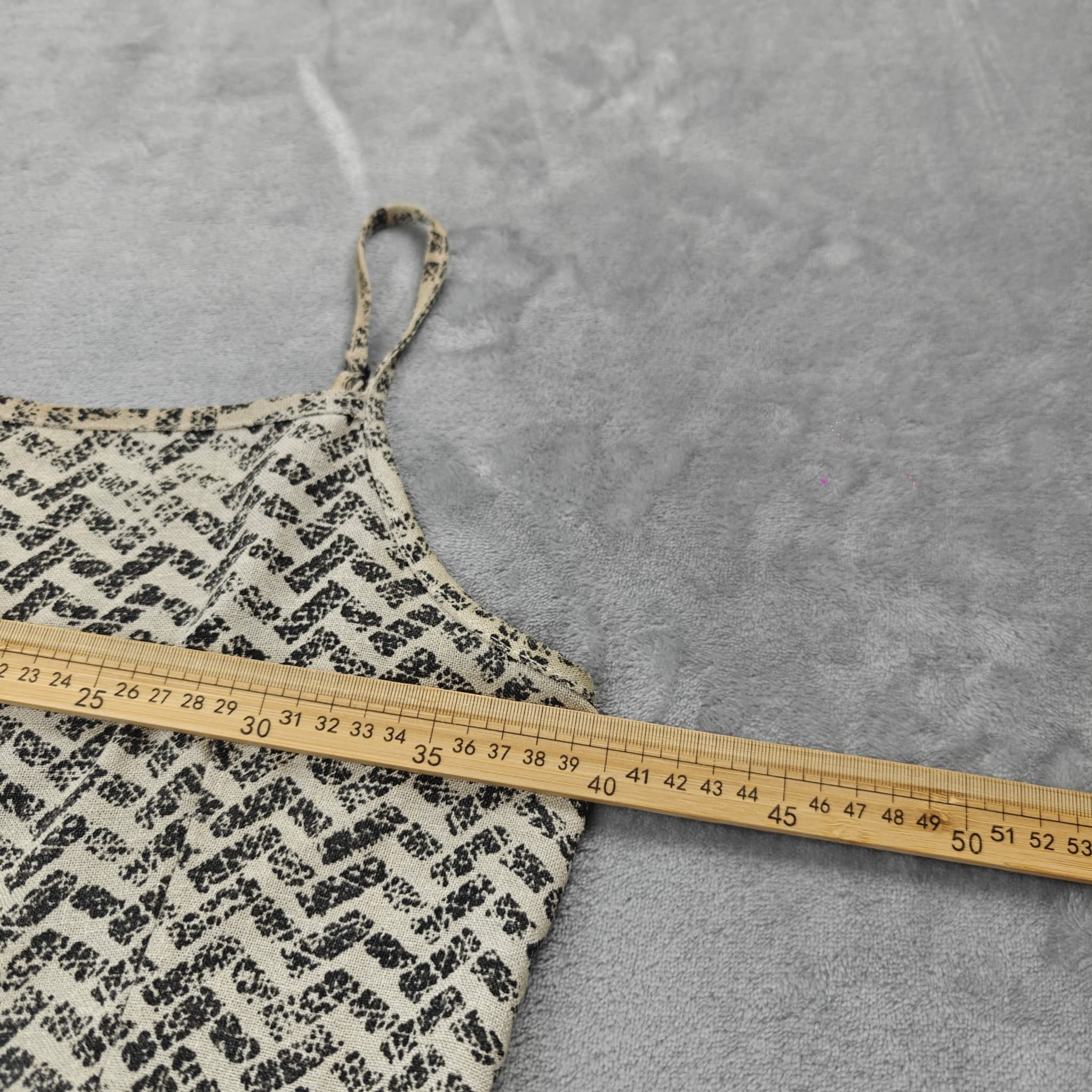 Minkpink Black And White Geometric Print Fringed Mini Dress Size S — photo 7 of 8