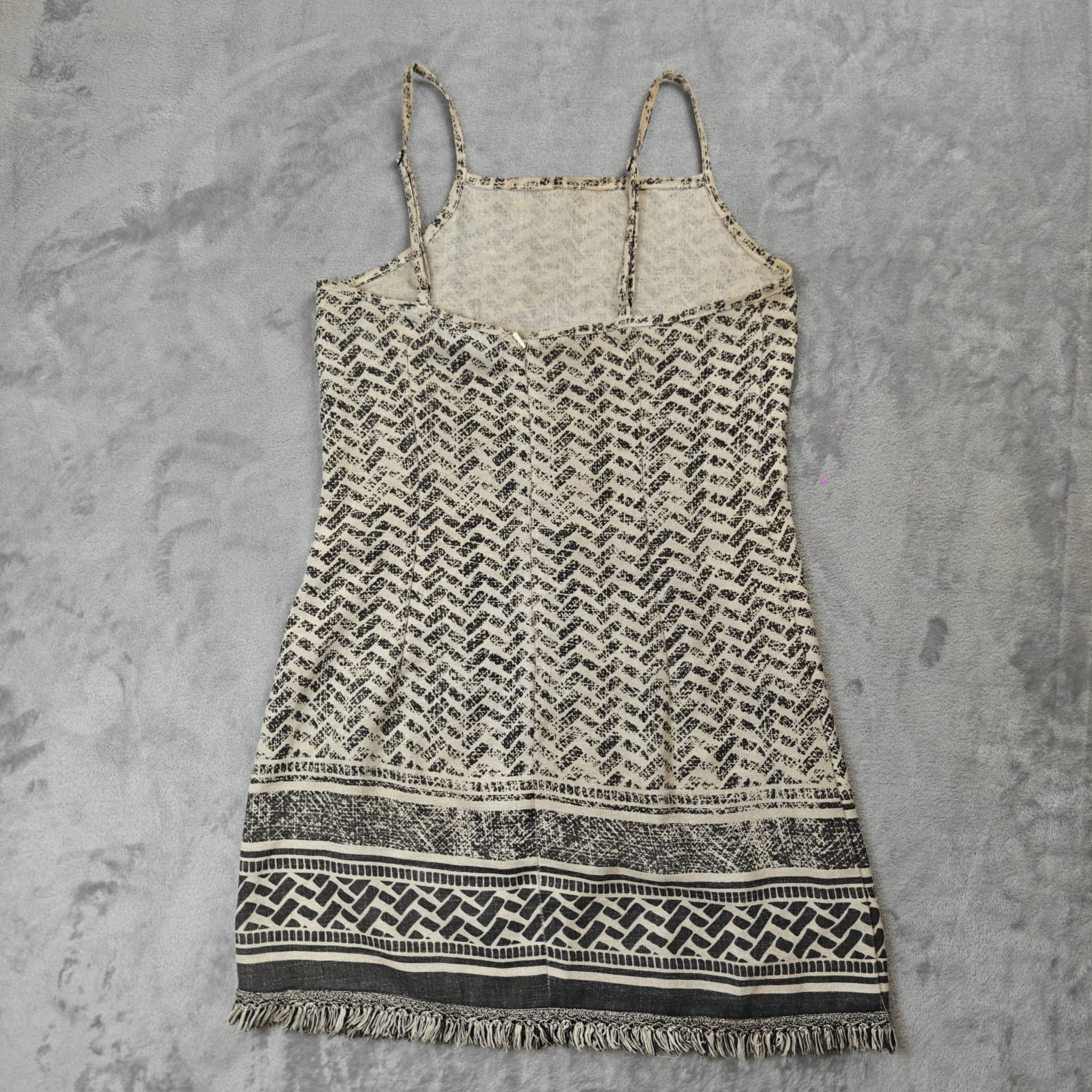 Minkpink Black And White Geometric Print Fringed Mini Dress Size S — photo 8 of 8