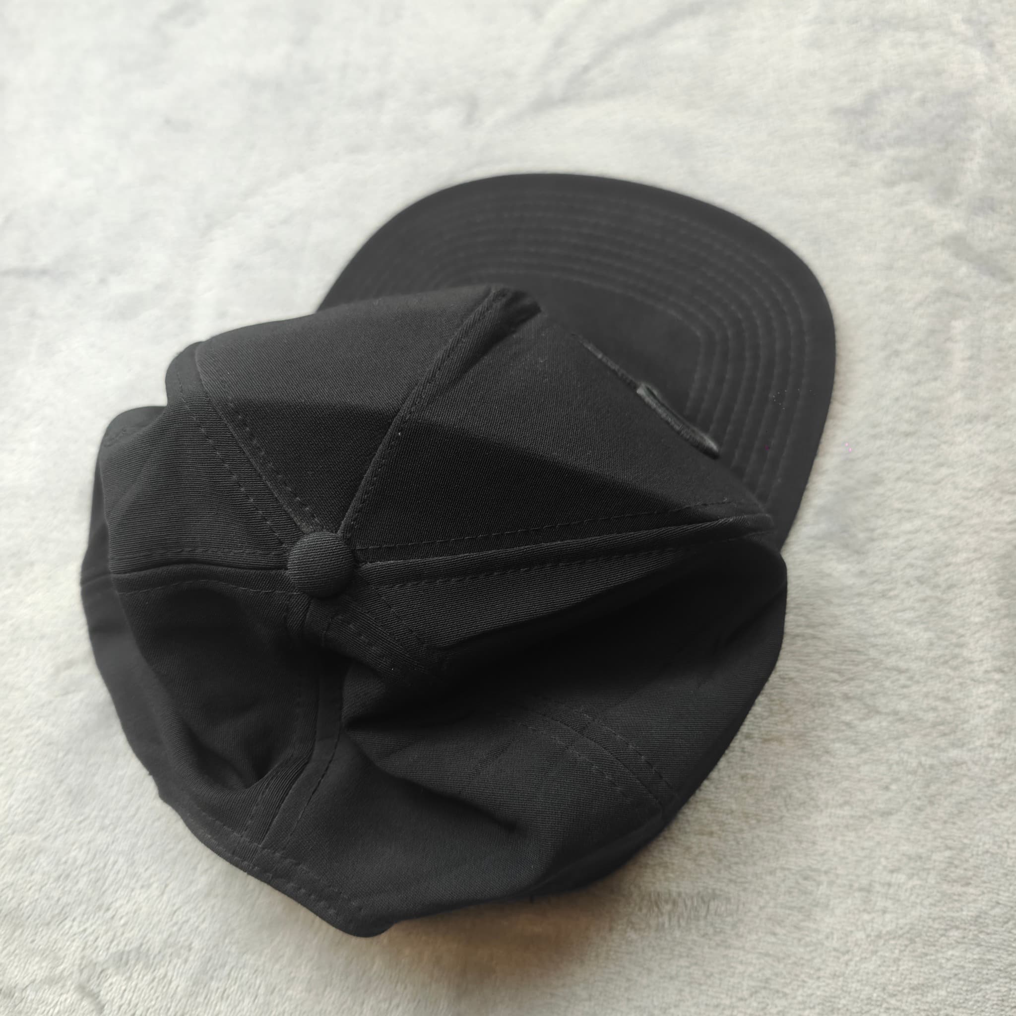 Oakley Men's Black Embroidered Logo Snapback Baseball Cap — photo 3 of 5