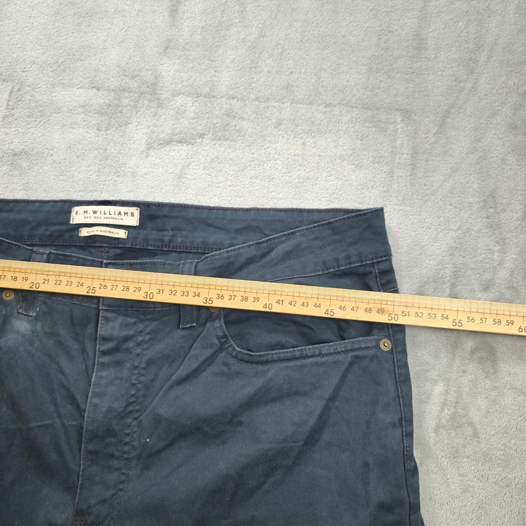 R. M. WILLIAMS Men's Five Pocket Jeans Navy Blue Size 38/32 Stretch — photo 2 of 7