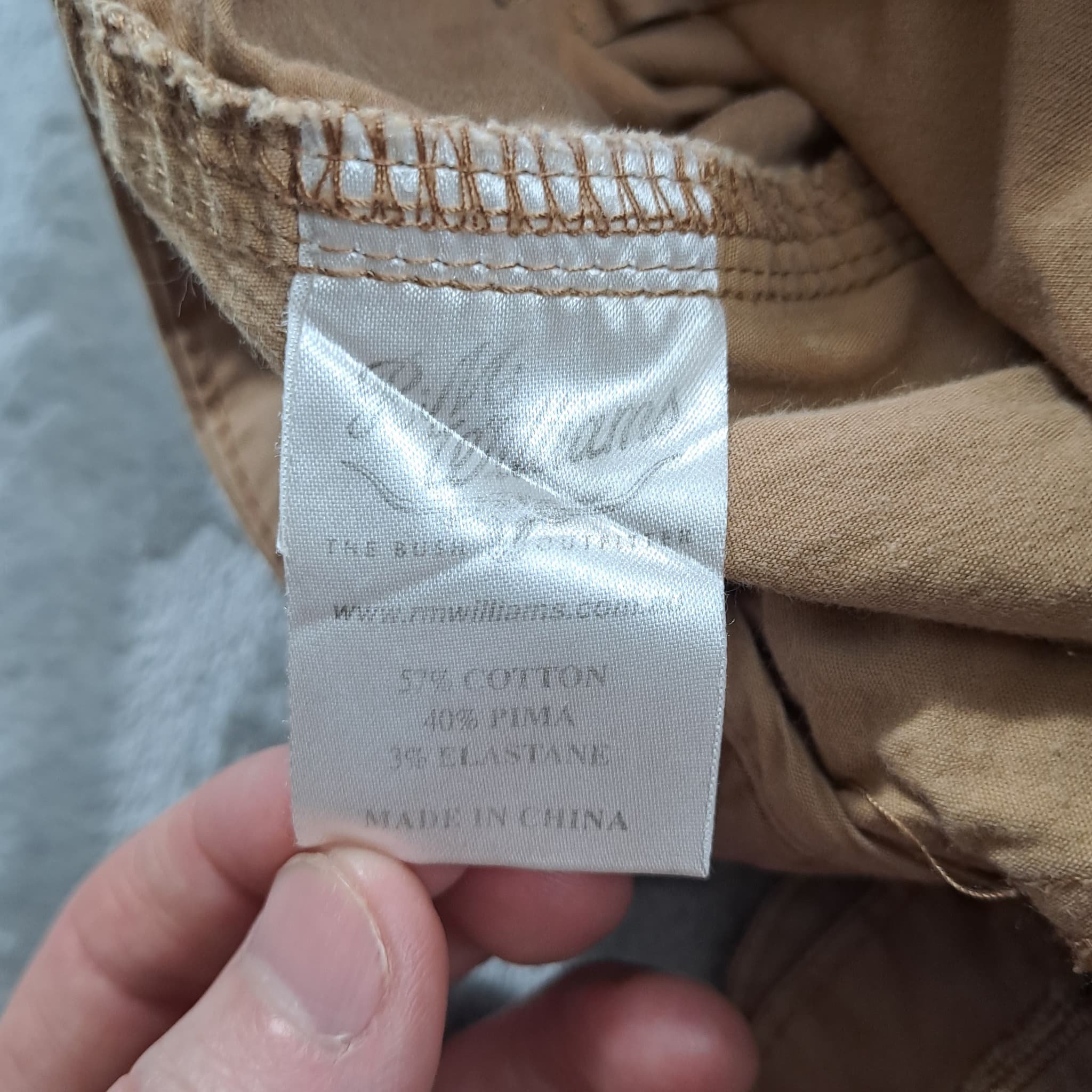 R.M. Williams Women's Khaki Cotton Chino Shorts Size 16 — photo 8 of 9