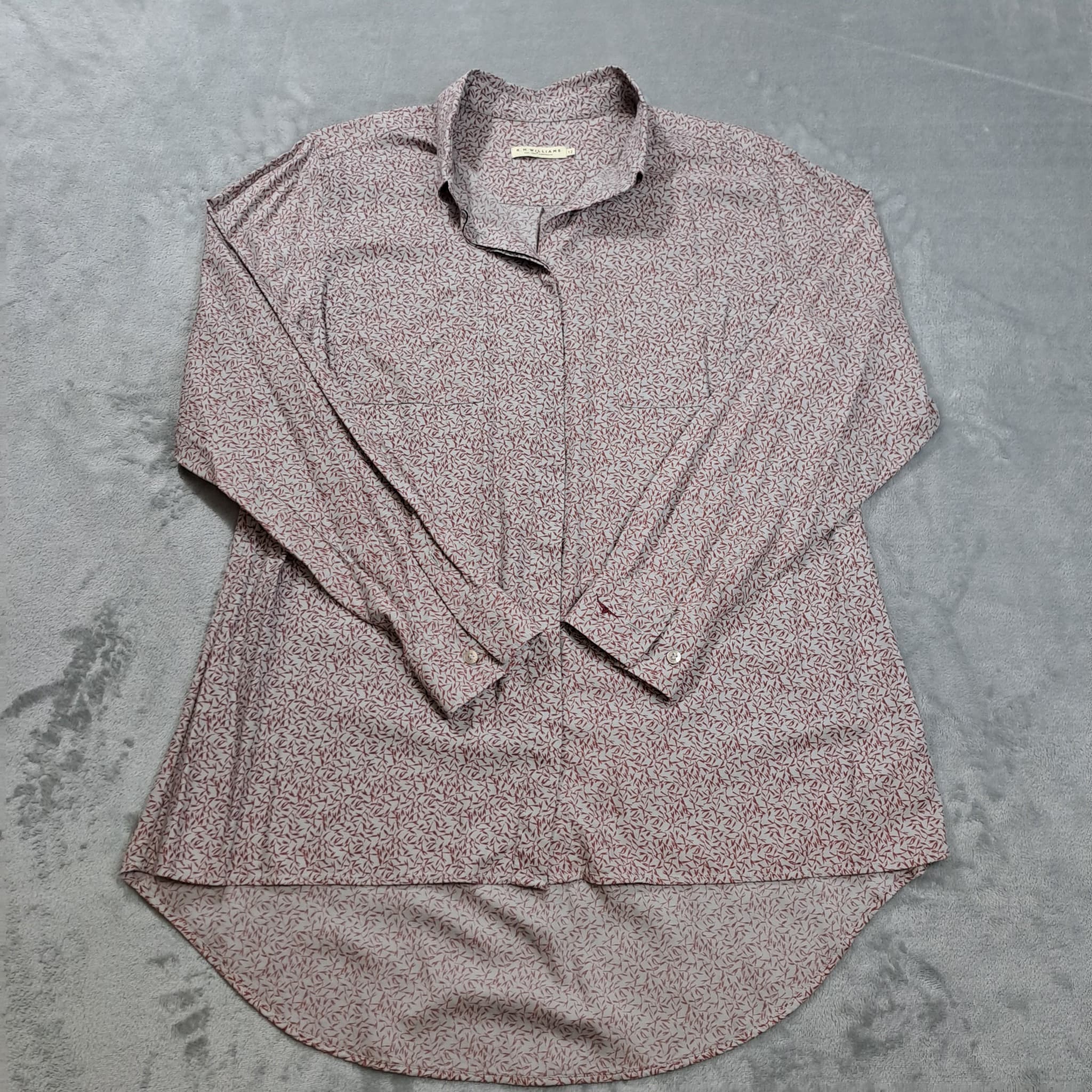 R. M. WILLIAMS Women's Long Sleeve Button-Up Shirt Leaf Print Size 12 — photo 1 of 7