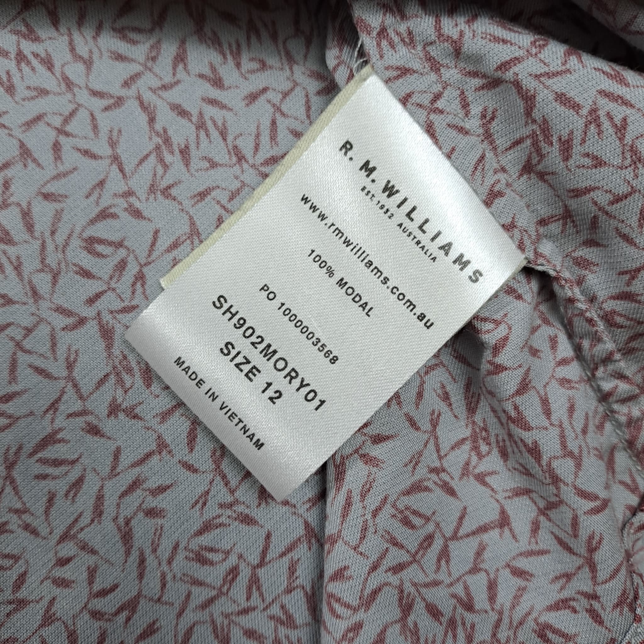 R. M. WILLIAMS Women's Long Sleeve Button-Up Shirt Leaf Print Size 12 — photo 5 of 7