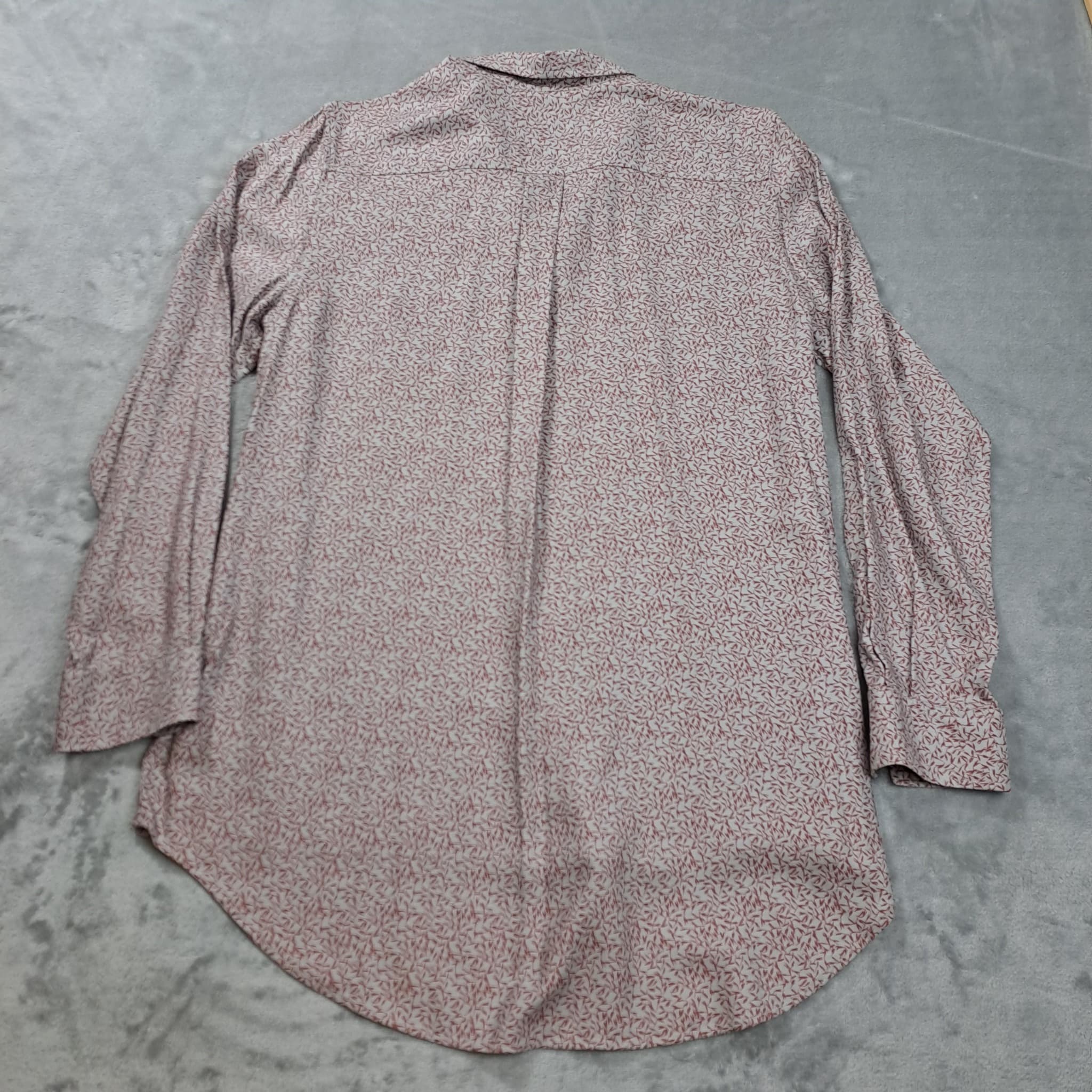 R. M. WILLIAMS Women's Long Sleeve Button-Up Shirt Leaf Print Size 12 — photo 7 of 7