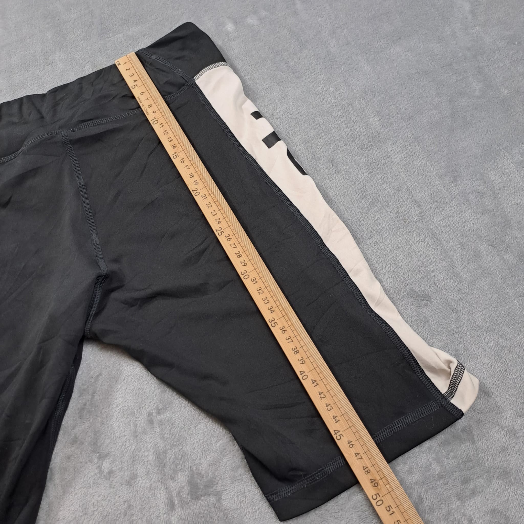 Reebok Women's Speedwick Logo Graphic Bike Shorts Black Size M — photo 8 of 8