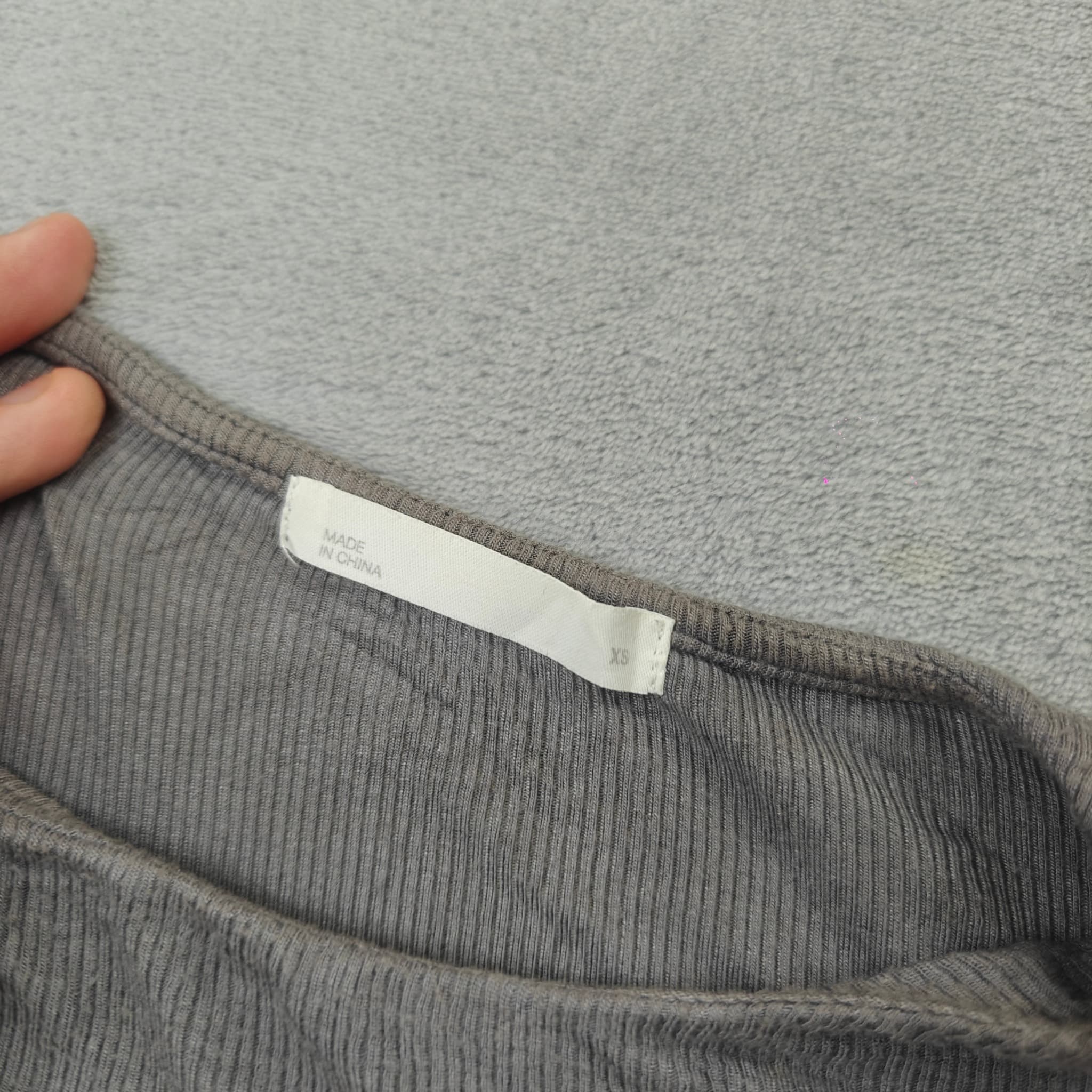 Ribbed Tie-Front Short Sleeve Crop Top Woman's Grey — photo 2 of 6