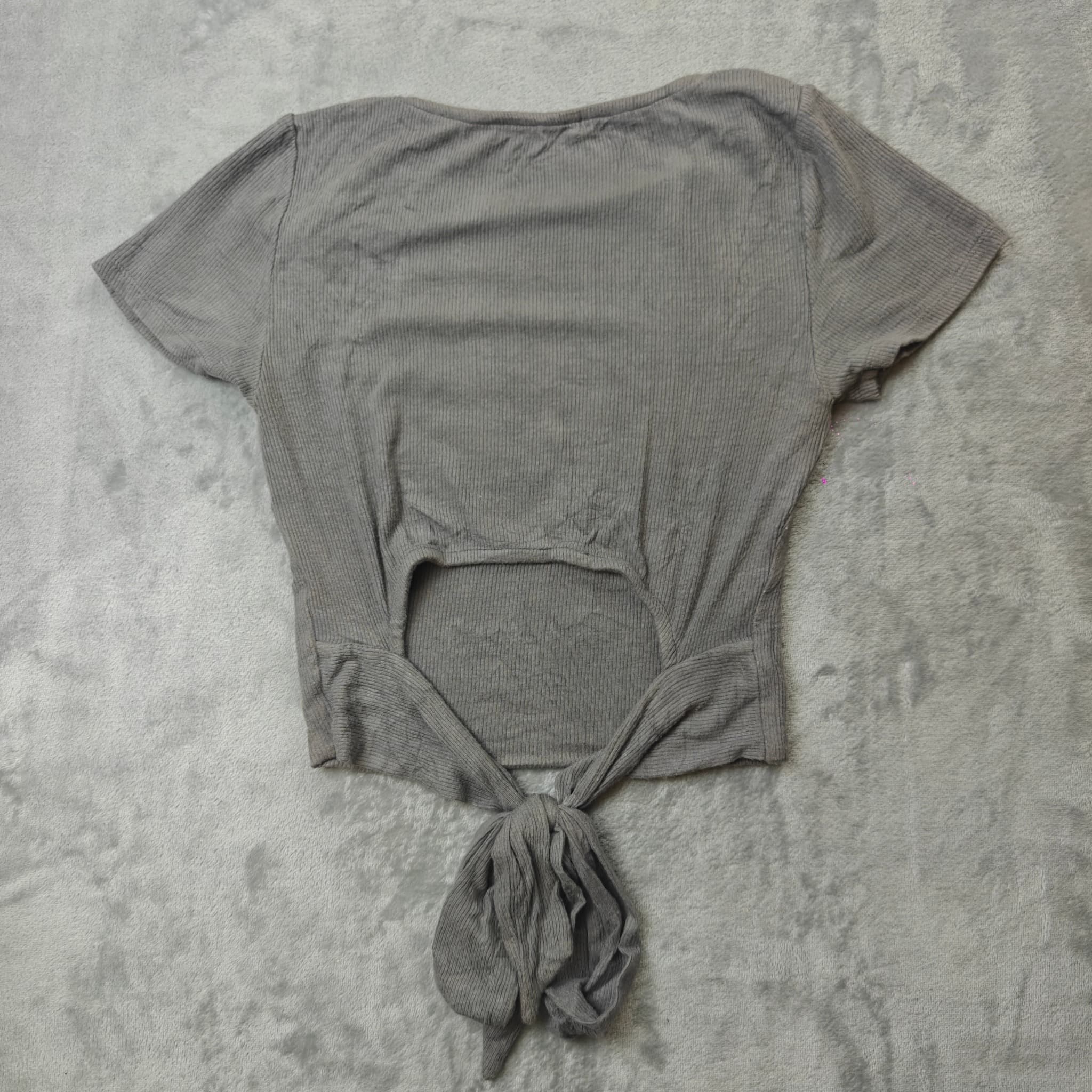 Ribbed Tie-Front Short Sleeve Crop Top Woman's Grey — photo 6 of 6