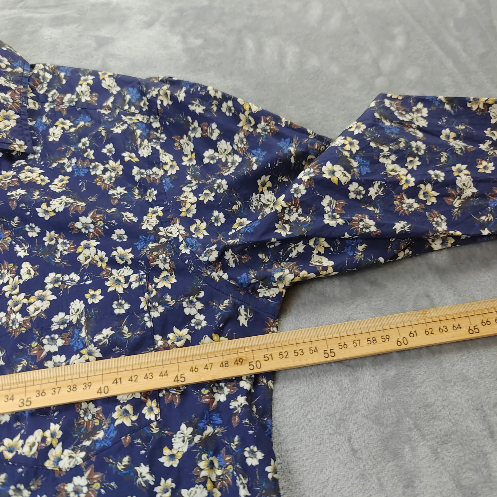 Rodd & Gunn Sports Fit Shirt Men's Medium Floral Long Sleeve Pattern — photo 4 of 8
