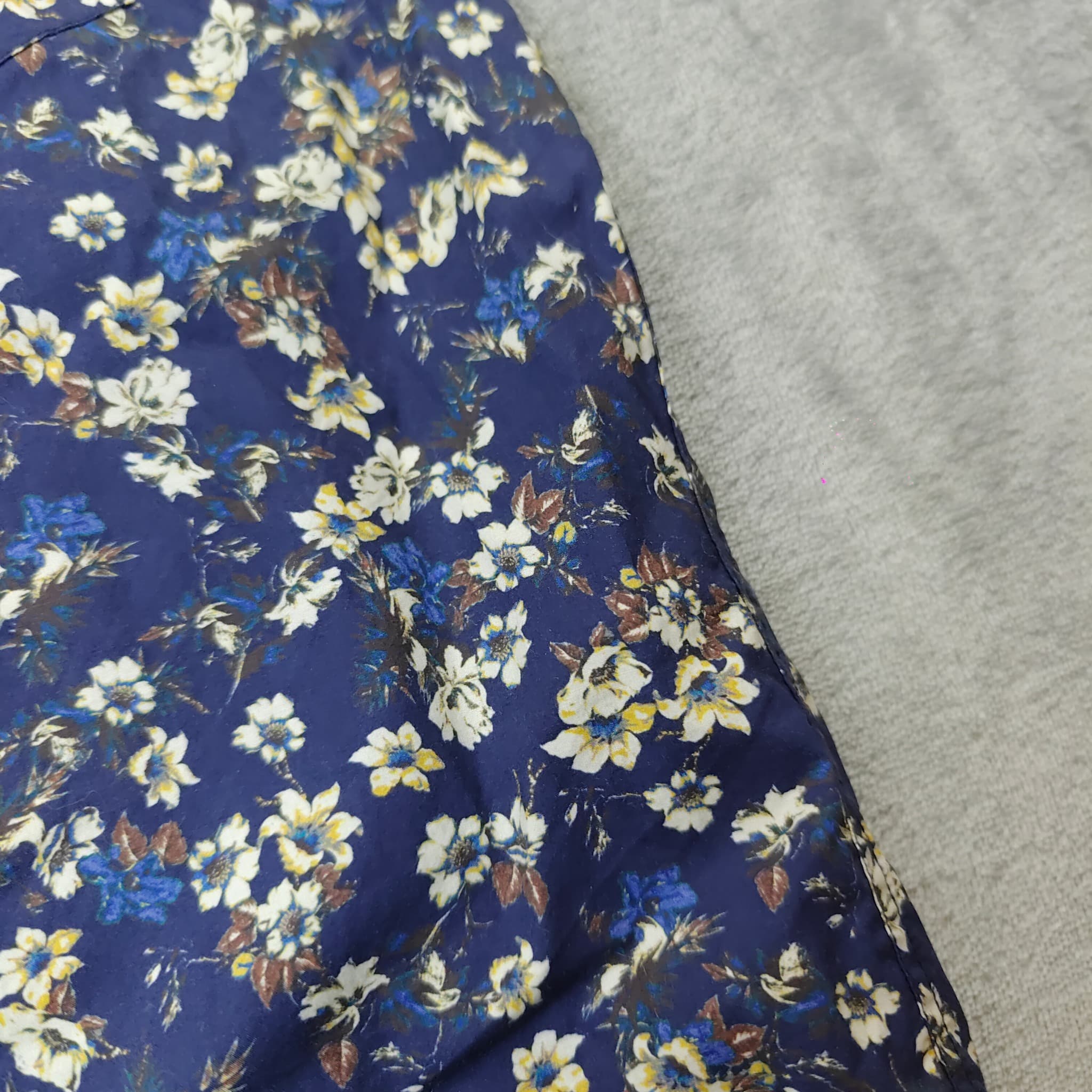 Rodd & Gunn Sports Fit Shirt Men's Medium Floral Long Sleeve Pattern — photo 5 of 8