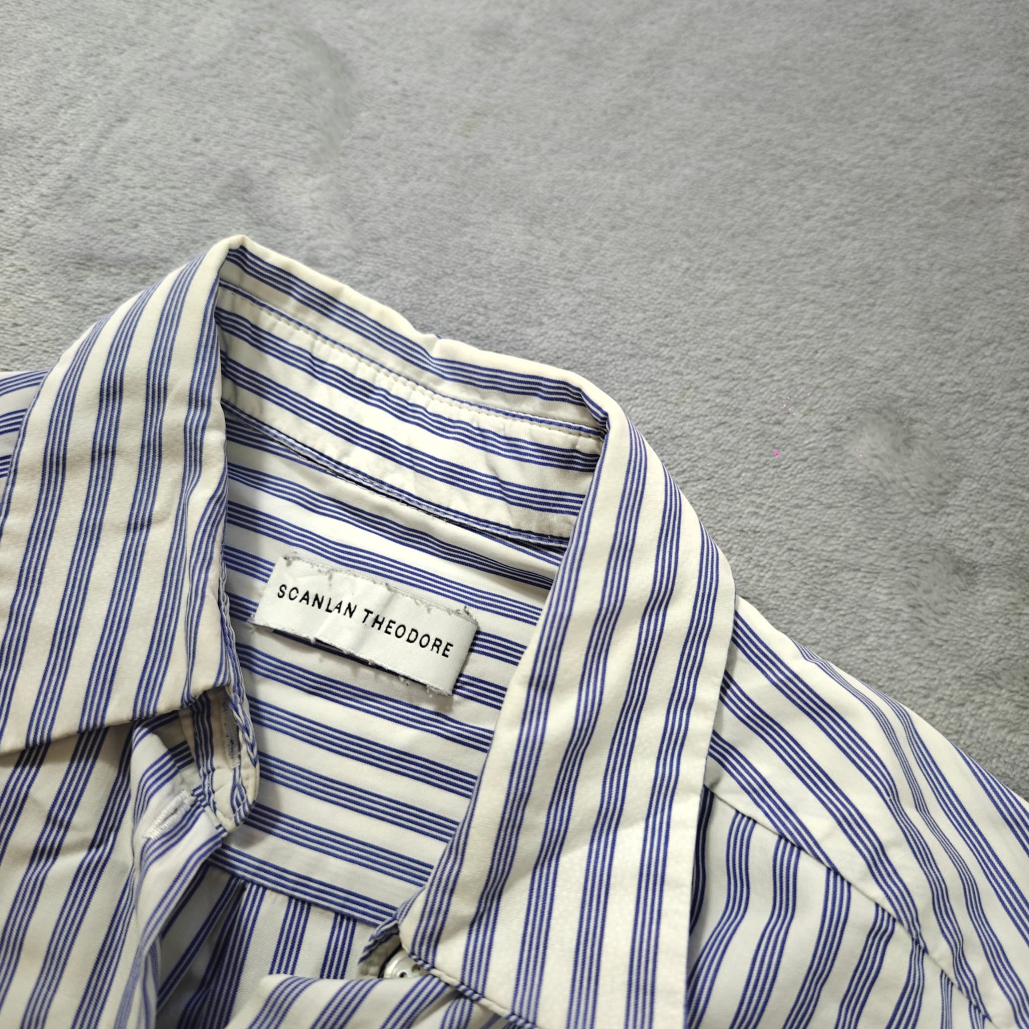 Scanlan Theodore Women's Blue & White Striped Button-Down Shirt Size 6 — photo 2 of 8