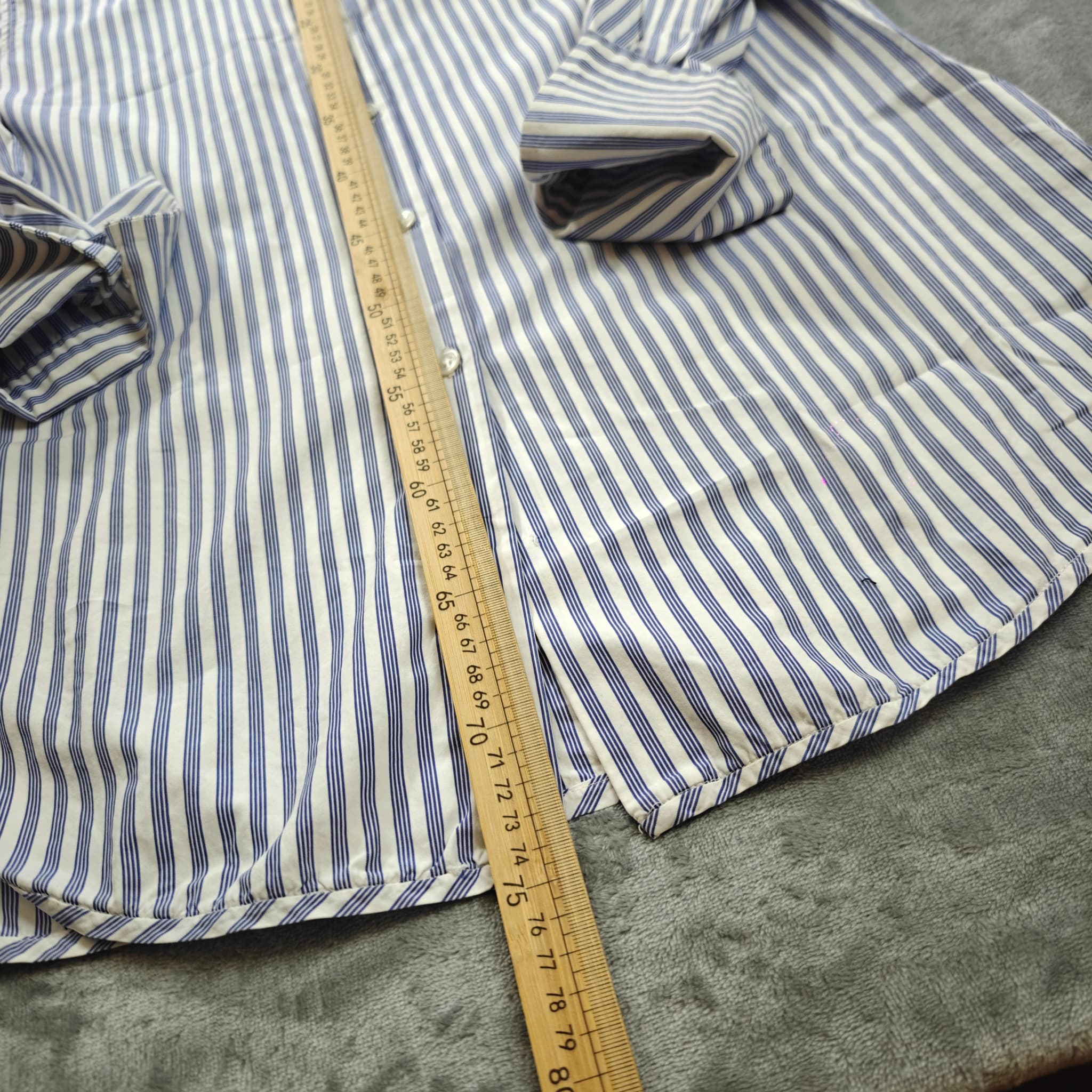 Scanlan Theodore Women's Blue & White Striped Button-Down Shirt Size 6 — photo 3 of 8