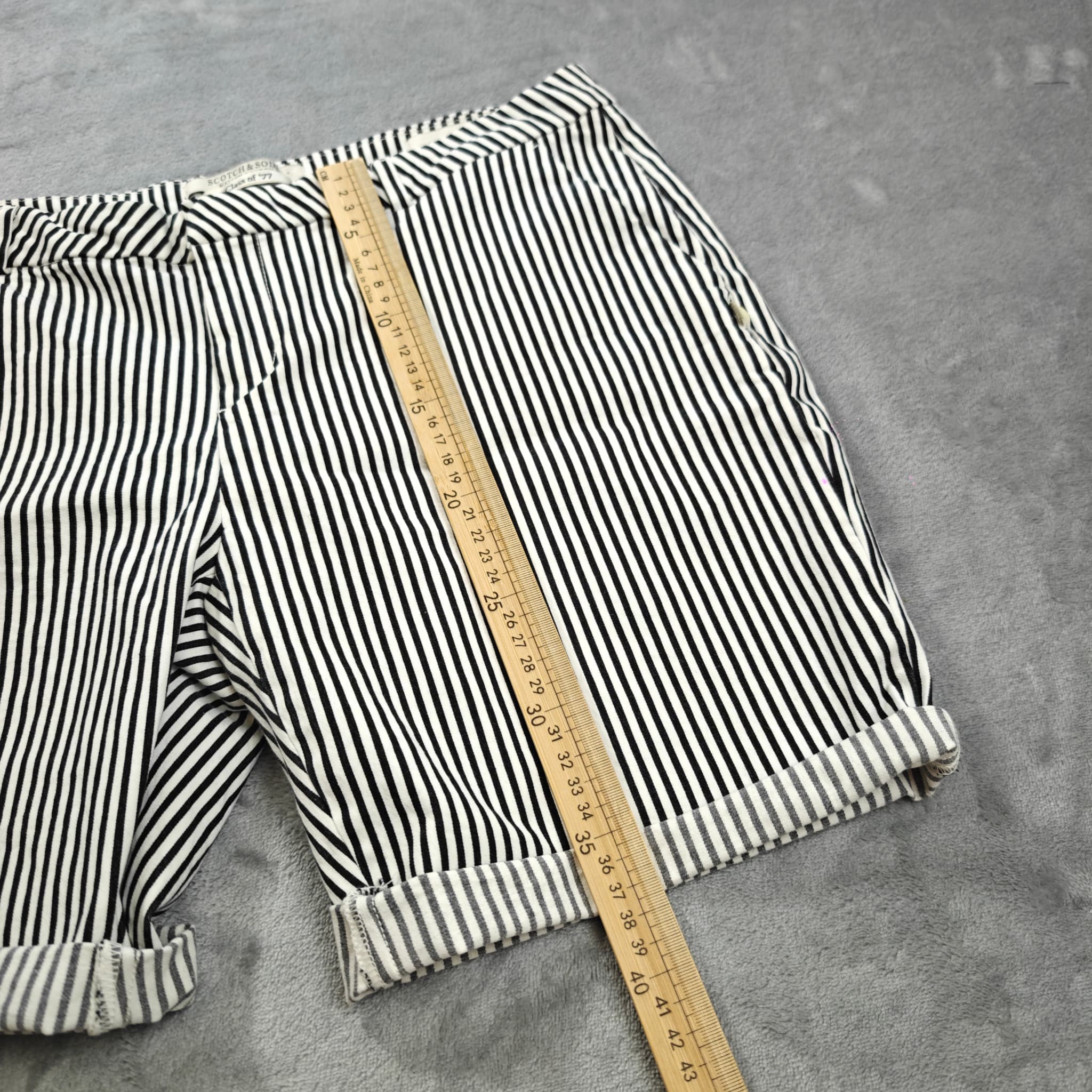 Scotch & Soda Class of '77 Slim Chino Shorts Striped Navy White Size 30 — photo 5 of 6
