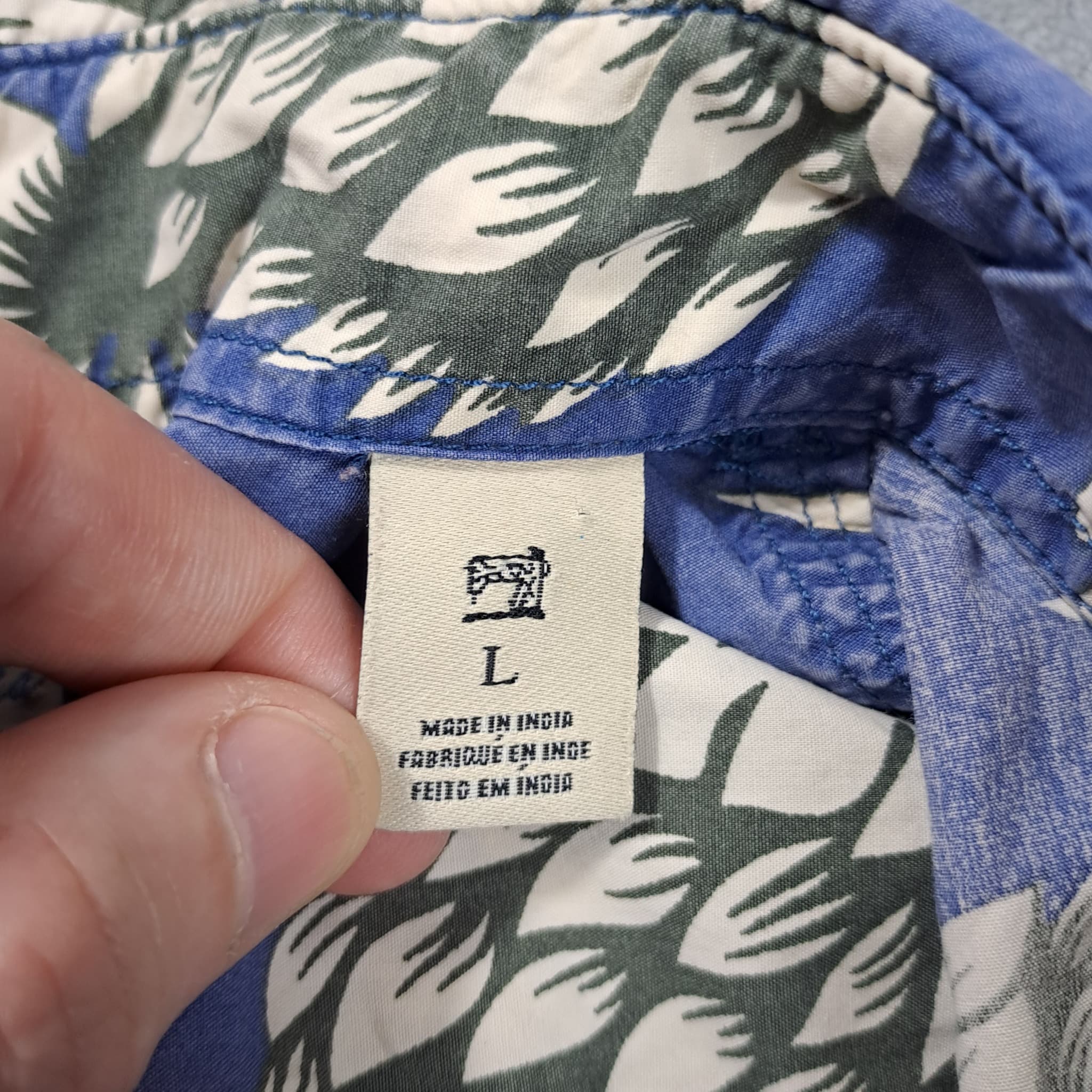 Scotch & Soda Men's Pineapple Print Short Sleeve Button Down Shirt Size L Blue — photo 3 of 7