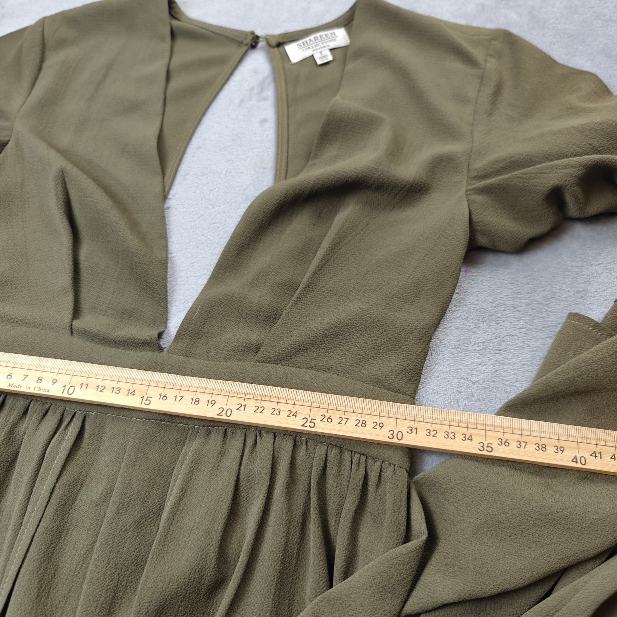 Shareen Collection Olive Green Deep V-Neck Maxi Dress Size 8 — photo 3 of 6