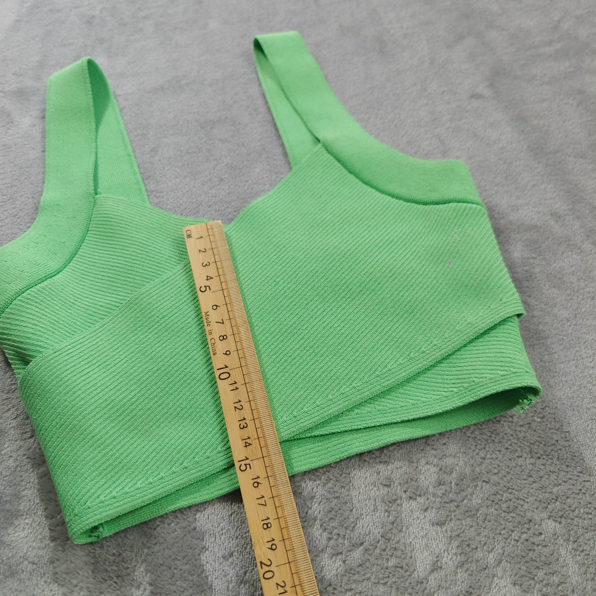 Sheike Green Bandage Wrap Crop Top Women's Size 8 Ribbed Knit — photo 4 of 7